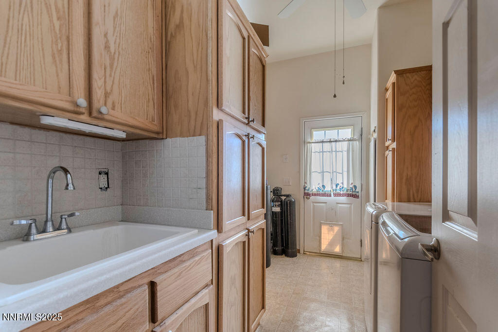 1535 Lincoln Circle Property Photo 17