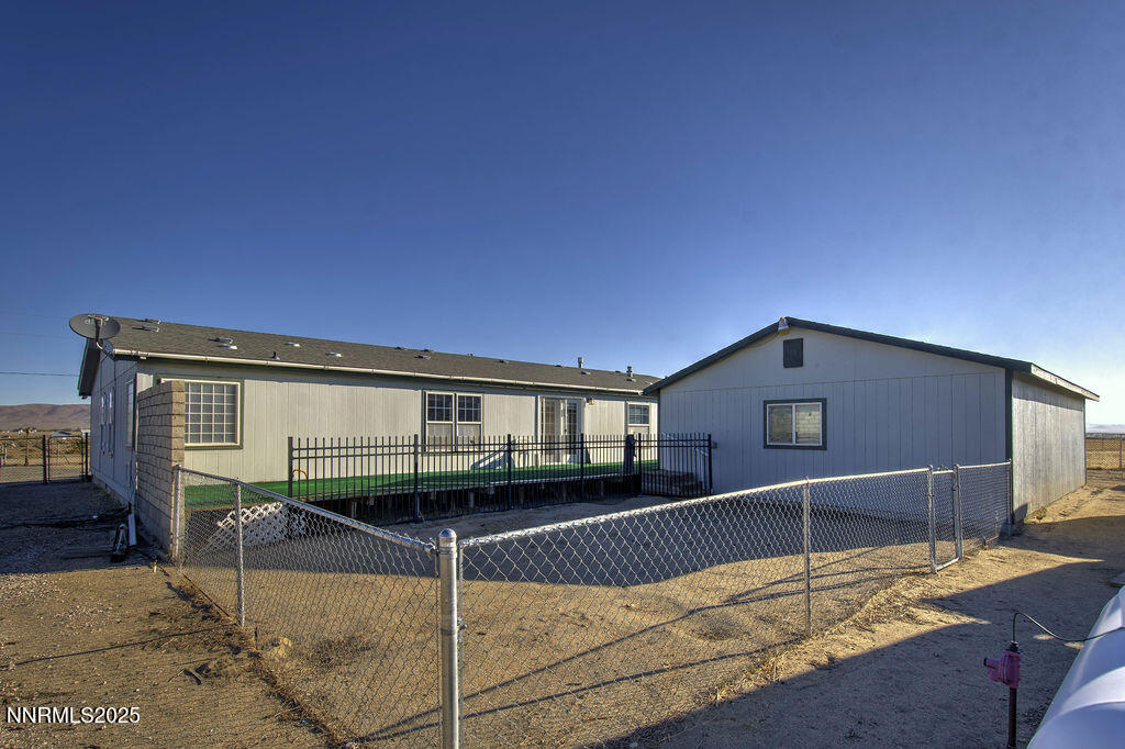 1535 Lincoln Circle Property Photo 32