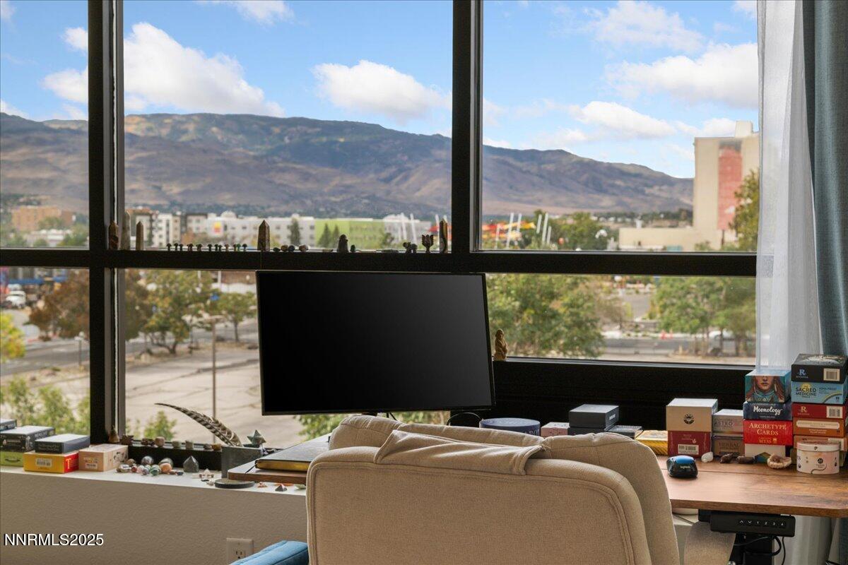 450 N Arlington Avenue Property Photo 11