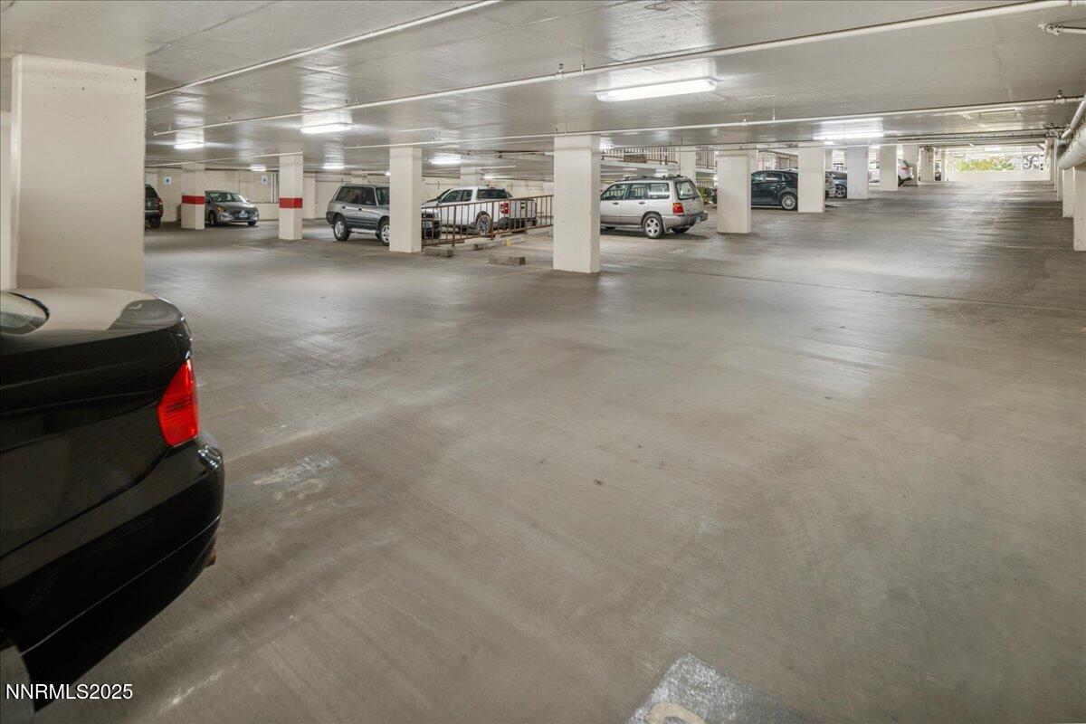 450 N Arlington Avenue Property Photo 17