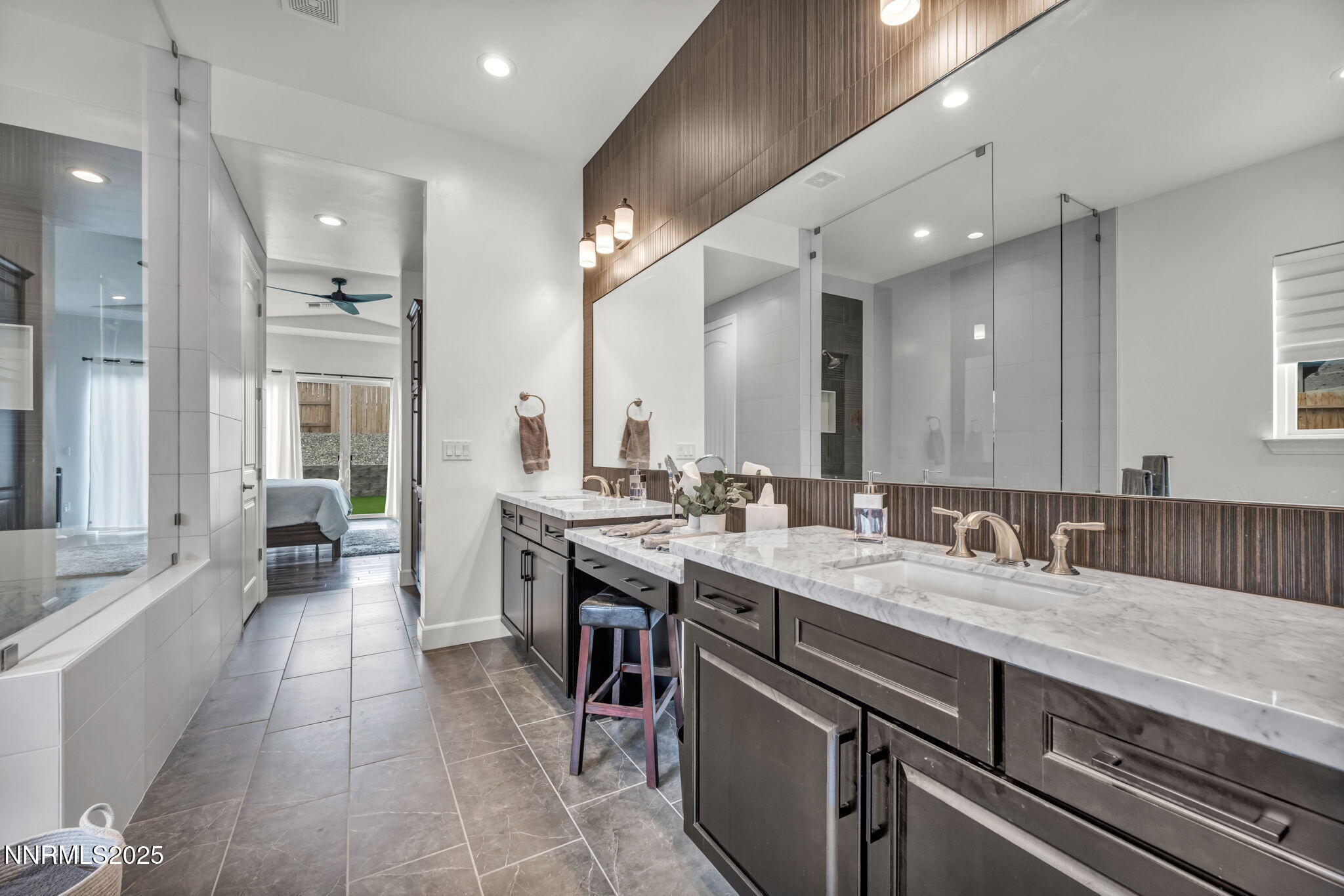 2348 Hammer Falls Drive Property Photo 27