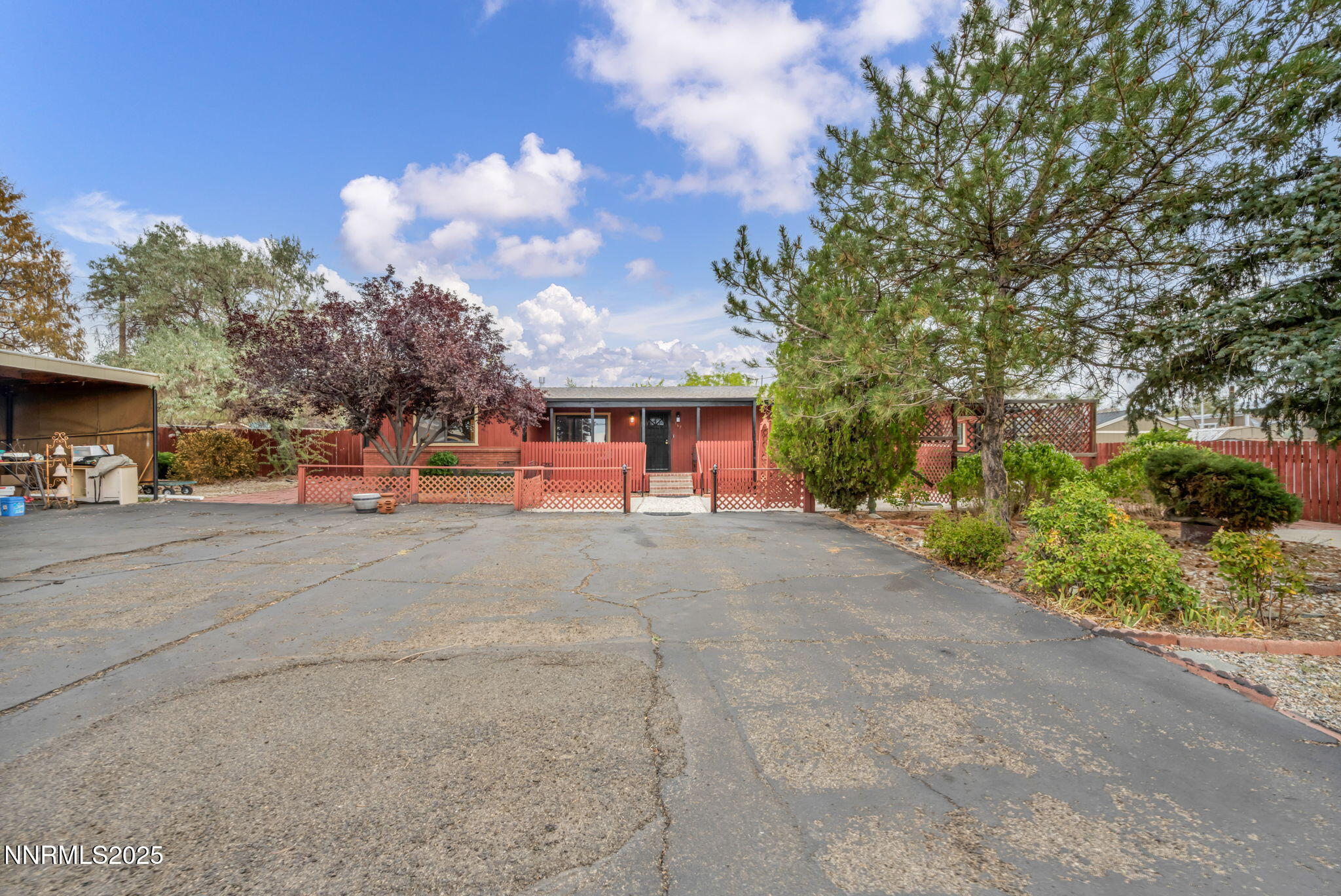 167 E 7th Avenue Property Photo 11