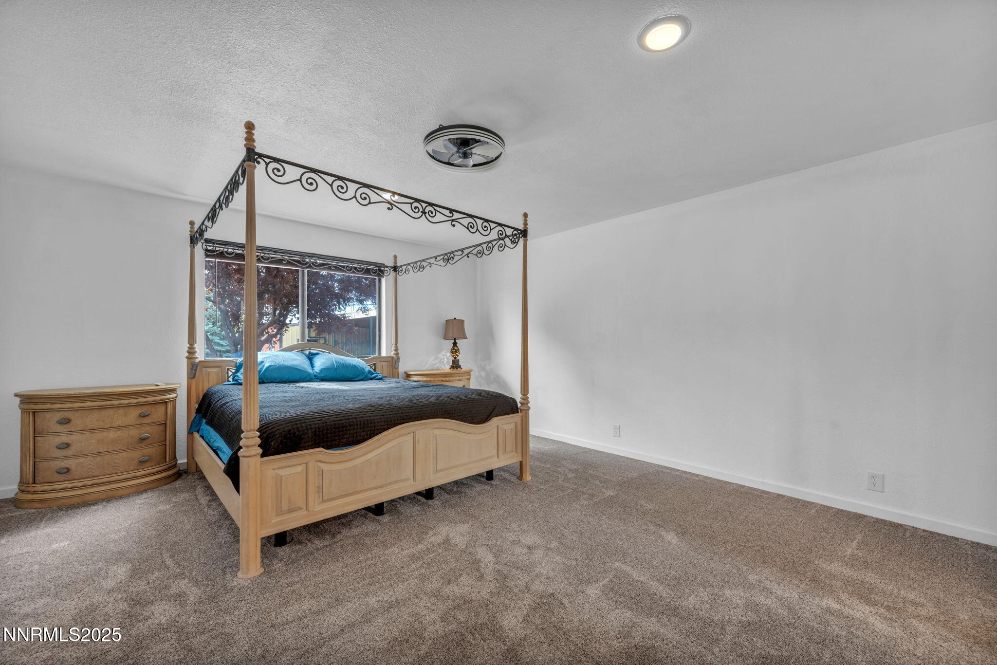 167 E 7th Avenue Property Photo 20