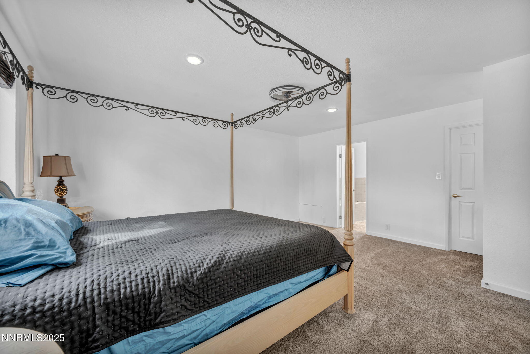 167 E 7th Avenue Property Photo 21