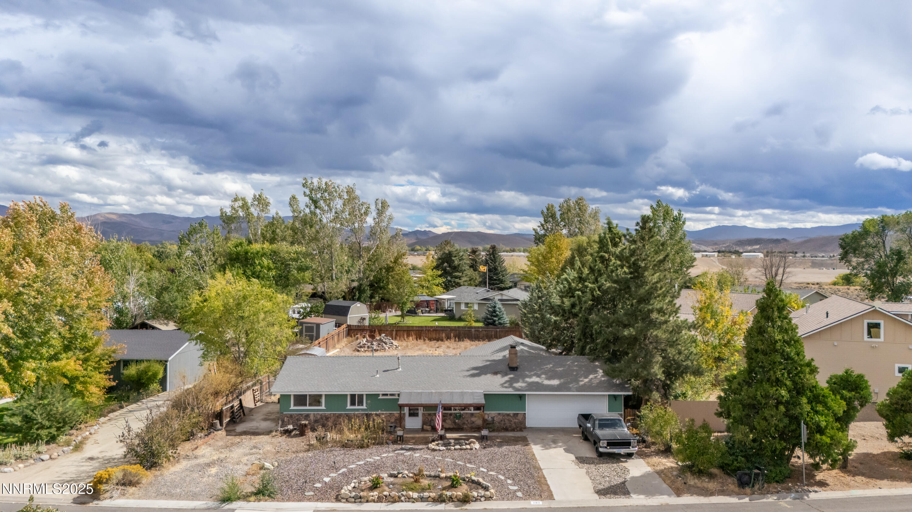 1193 Manhattan Way Property Photo 4