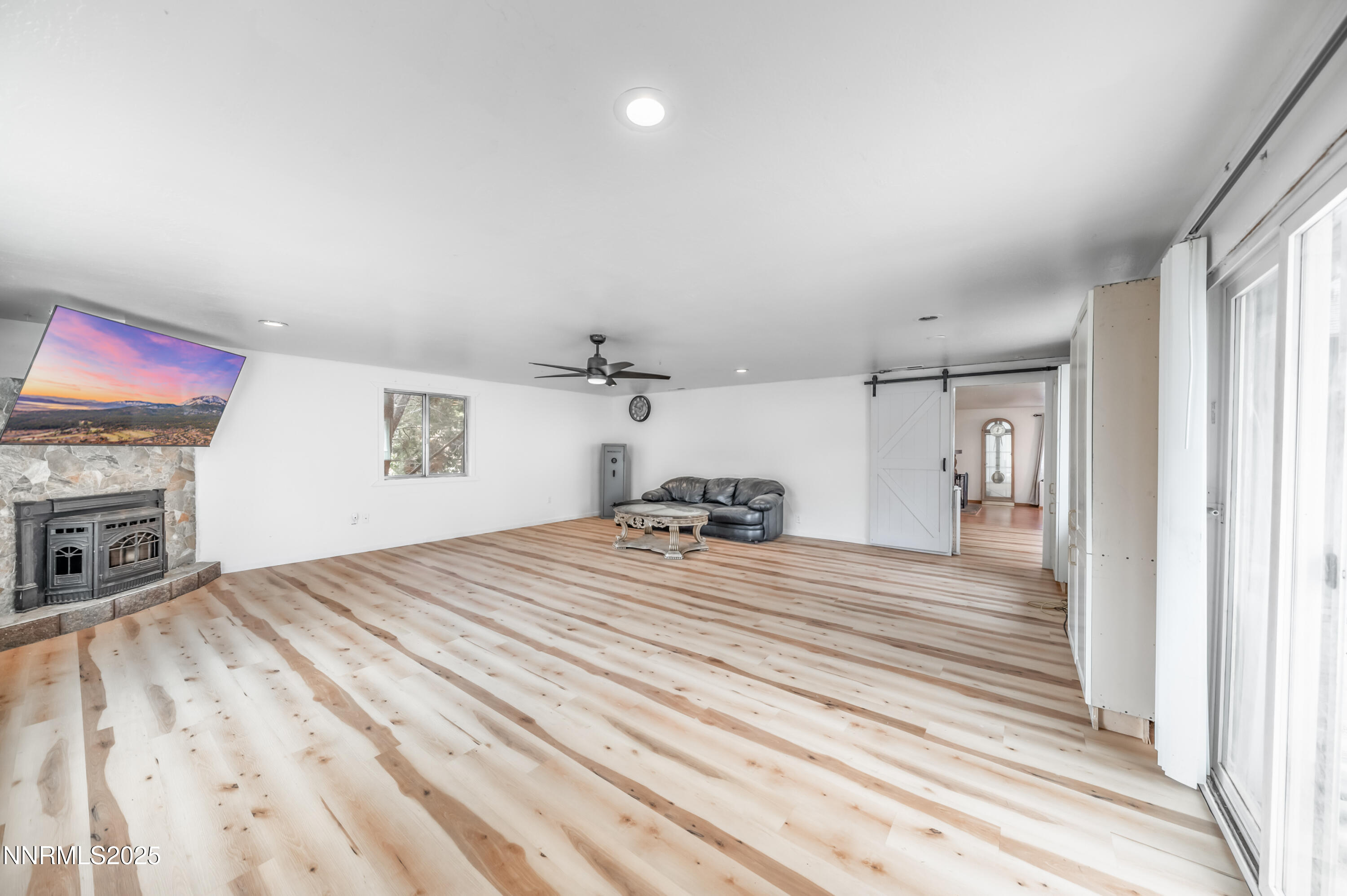 1193 Manhattan Way Property Photo 22