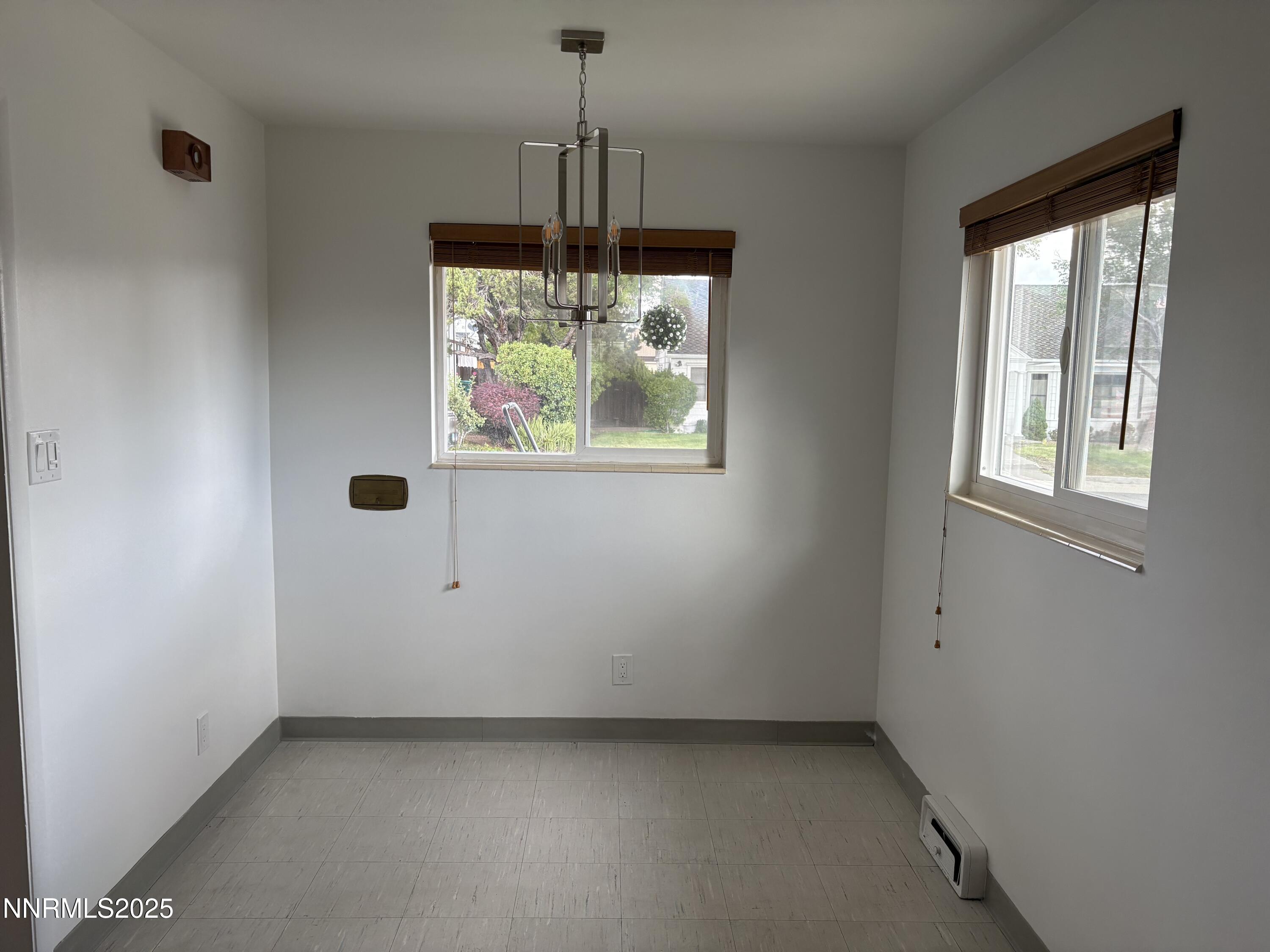 230 Glenmanor Drive Property Photo 6
