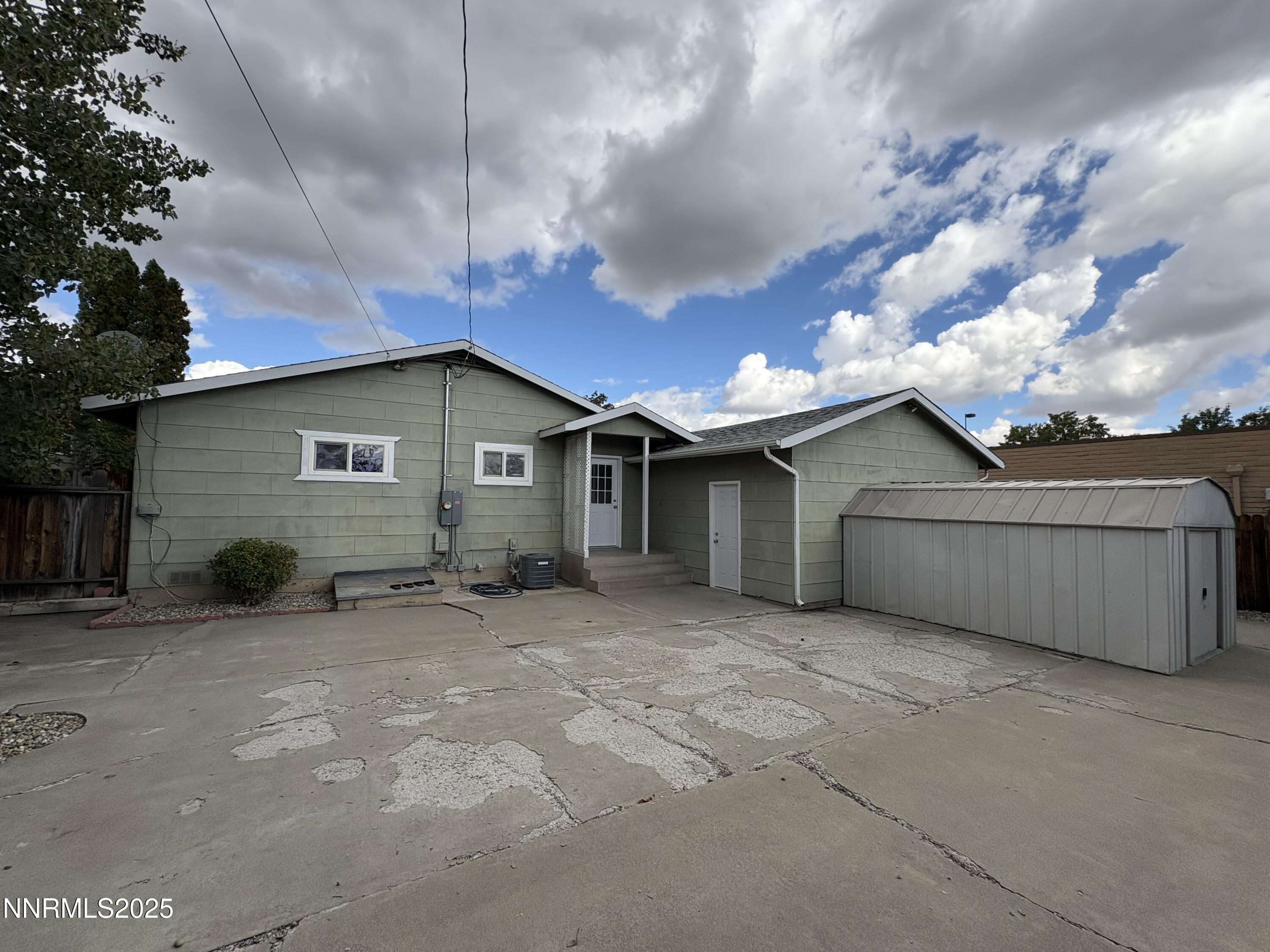 230 Glenmanor Drive Property Photo 20