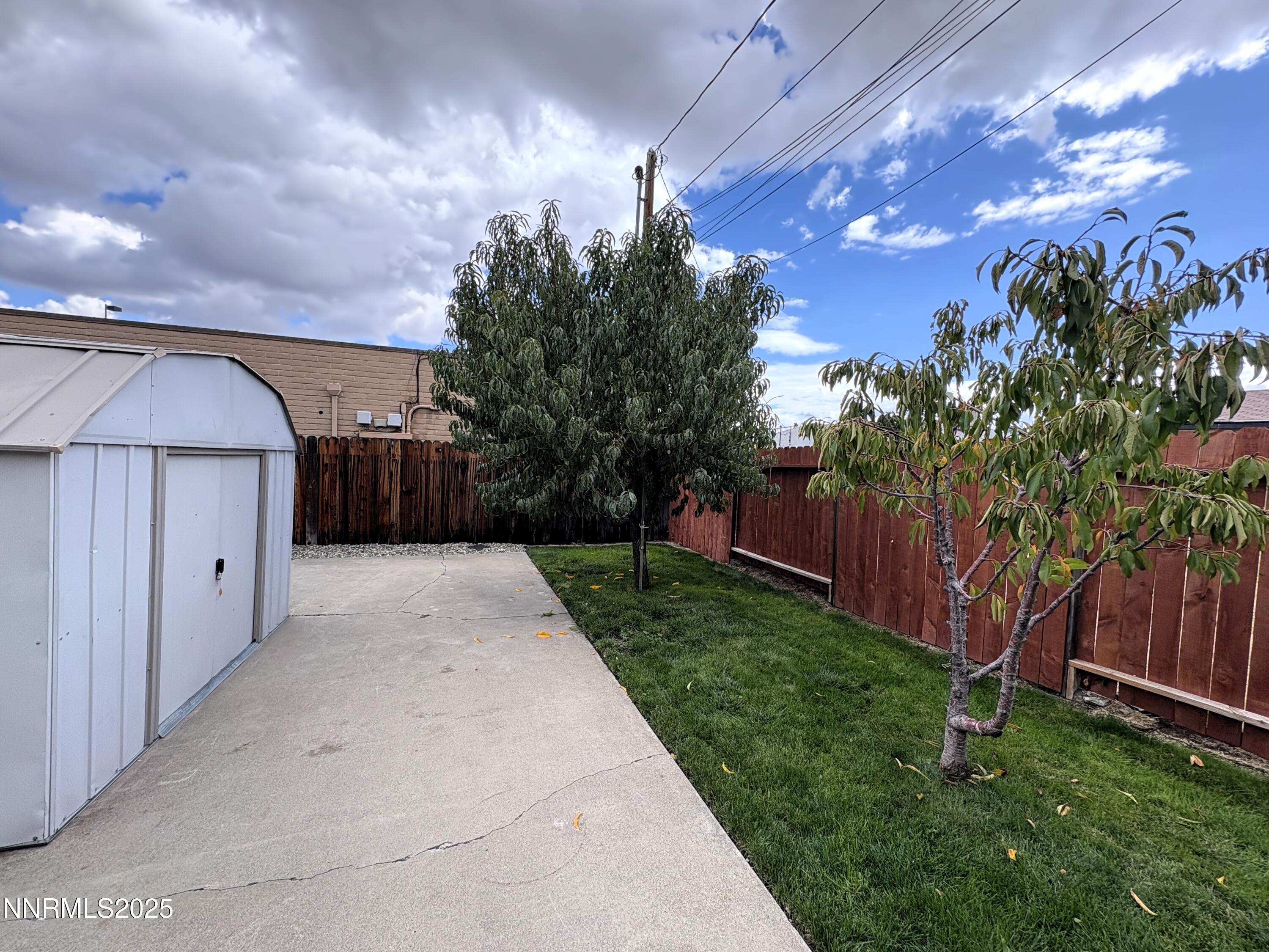 230 Glenmanor Drive Property Photo 24