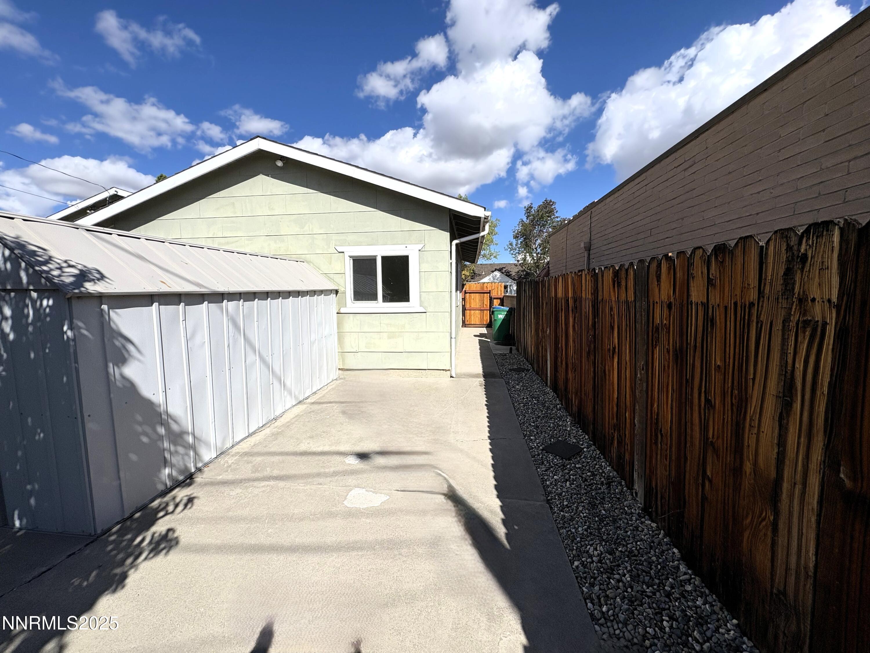 230 Glenmanor Drive Property Photo 25