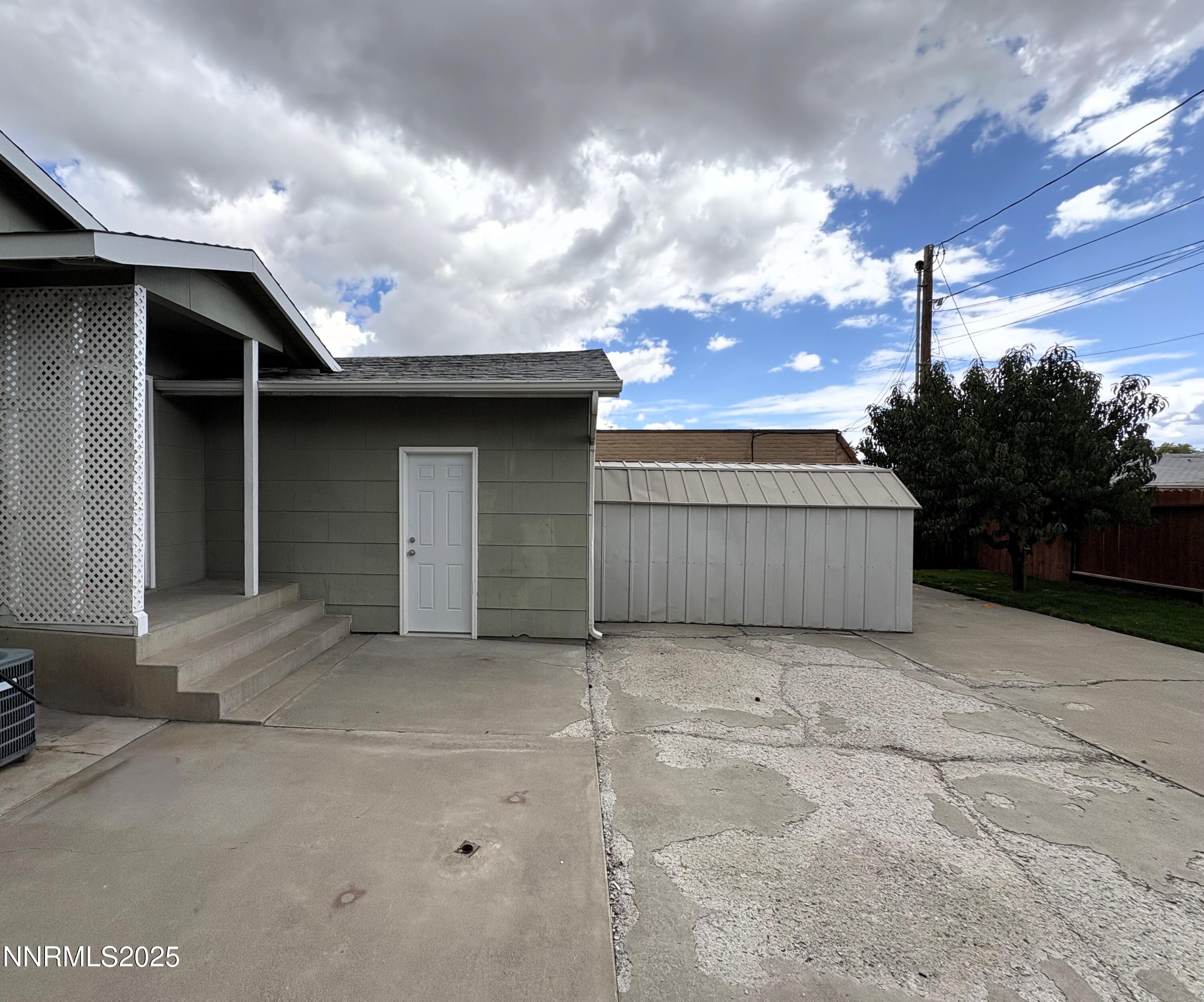 230 Glenmanor Drive Property Photo 27