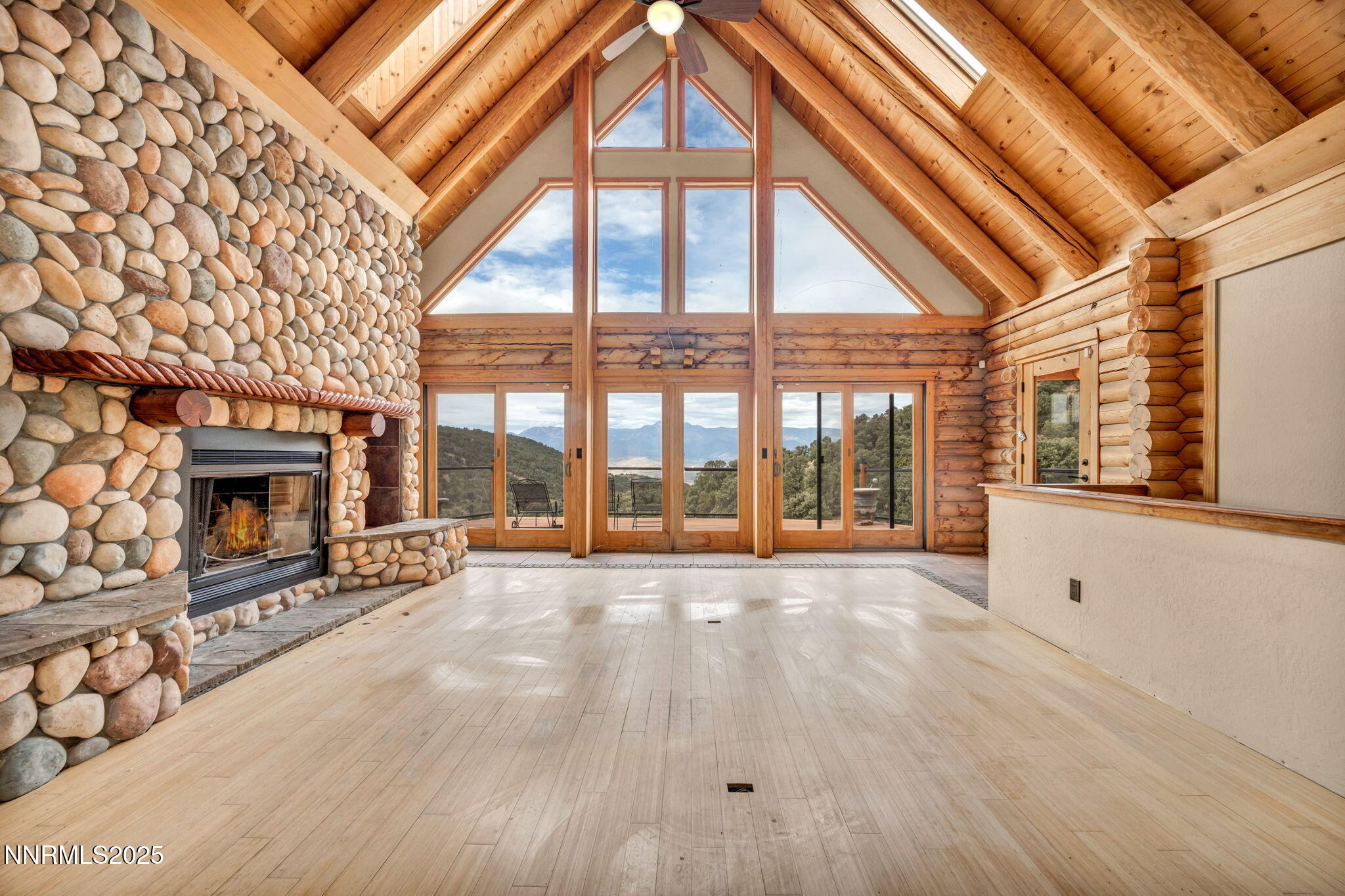 1300 Yellow Jacket Road Property Photo 2