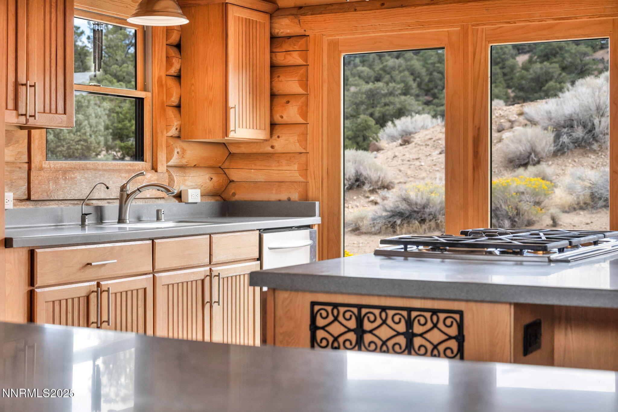 1300 Yellow Jacket Road Property Photo 11