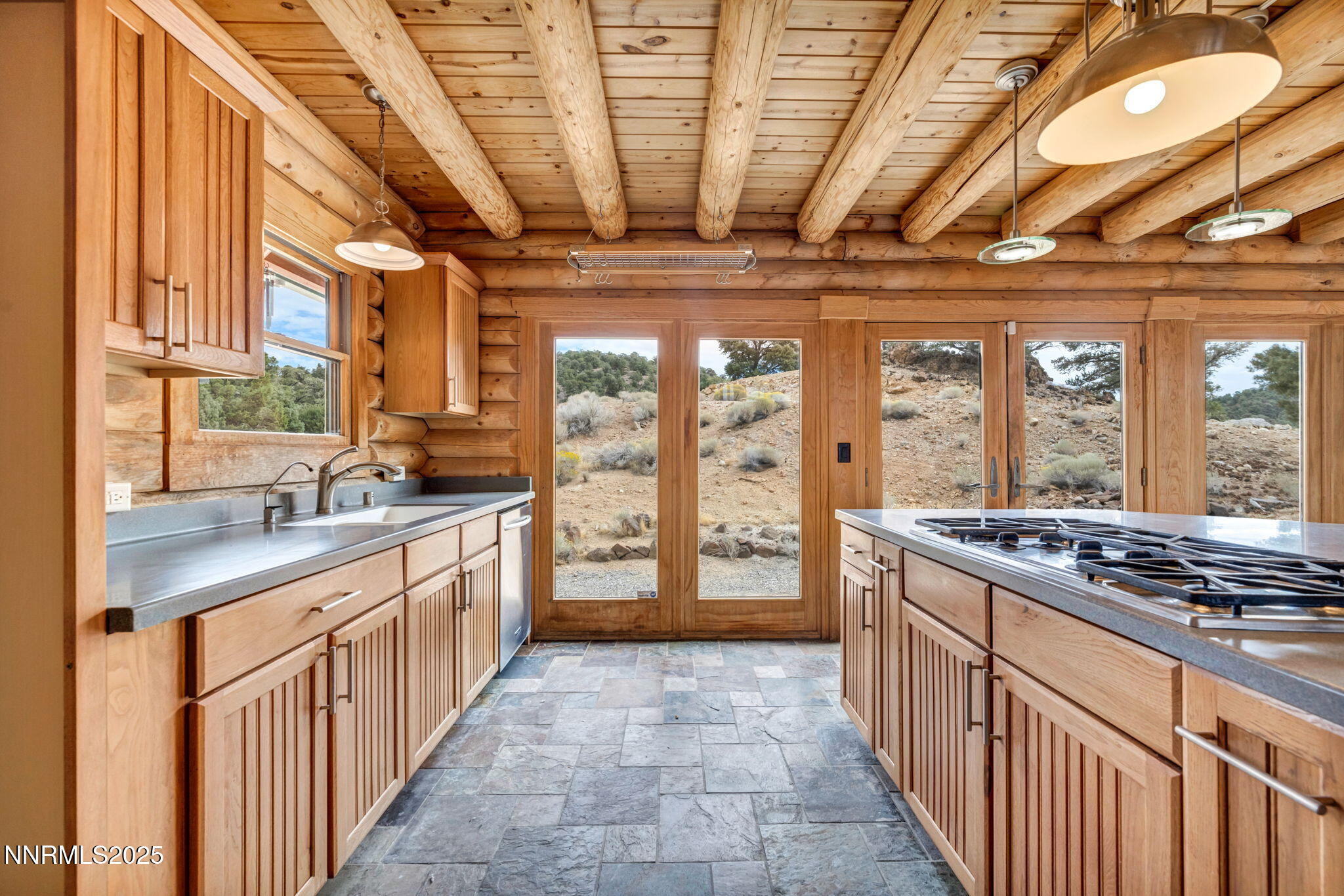 1300 Yellow Jacket Road Property Photo 12