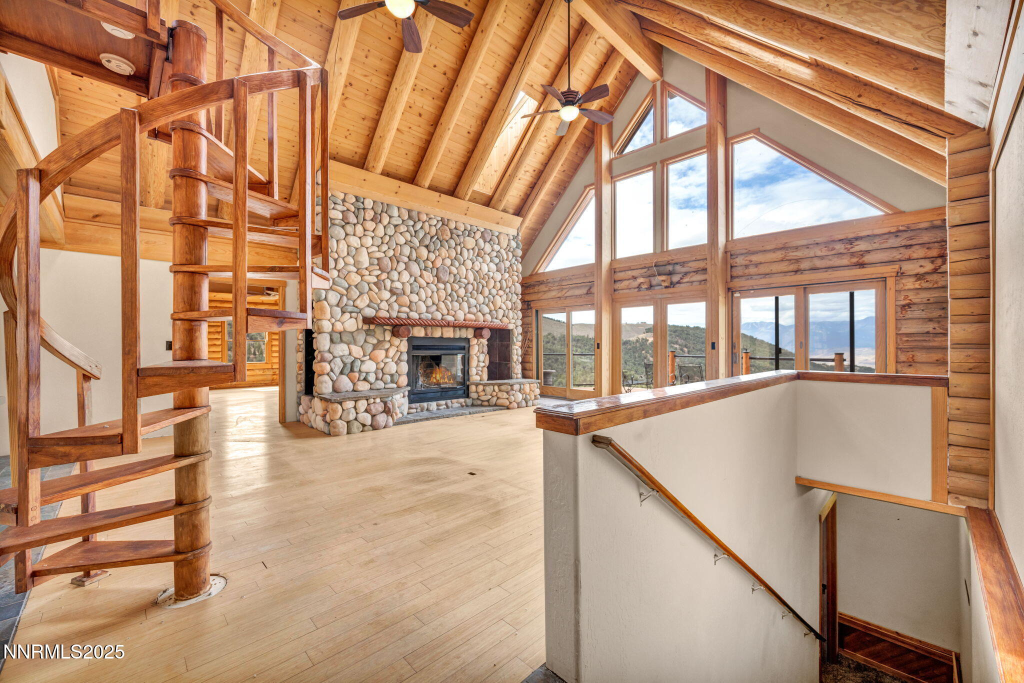 1300 Yellow Jacket Road Property Photo 16