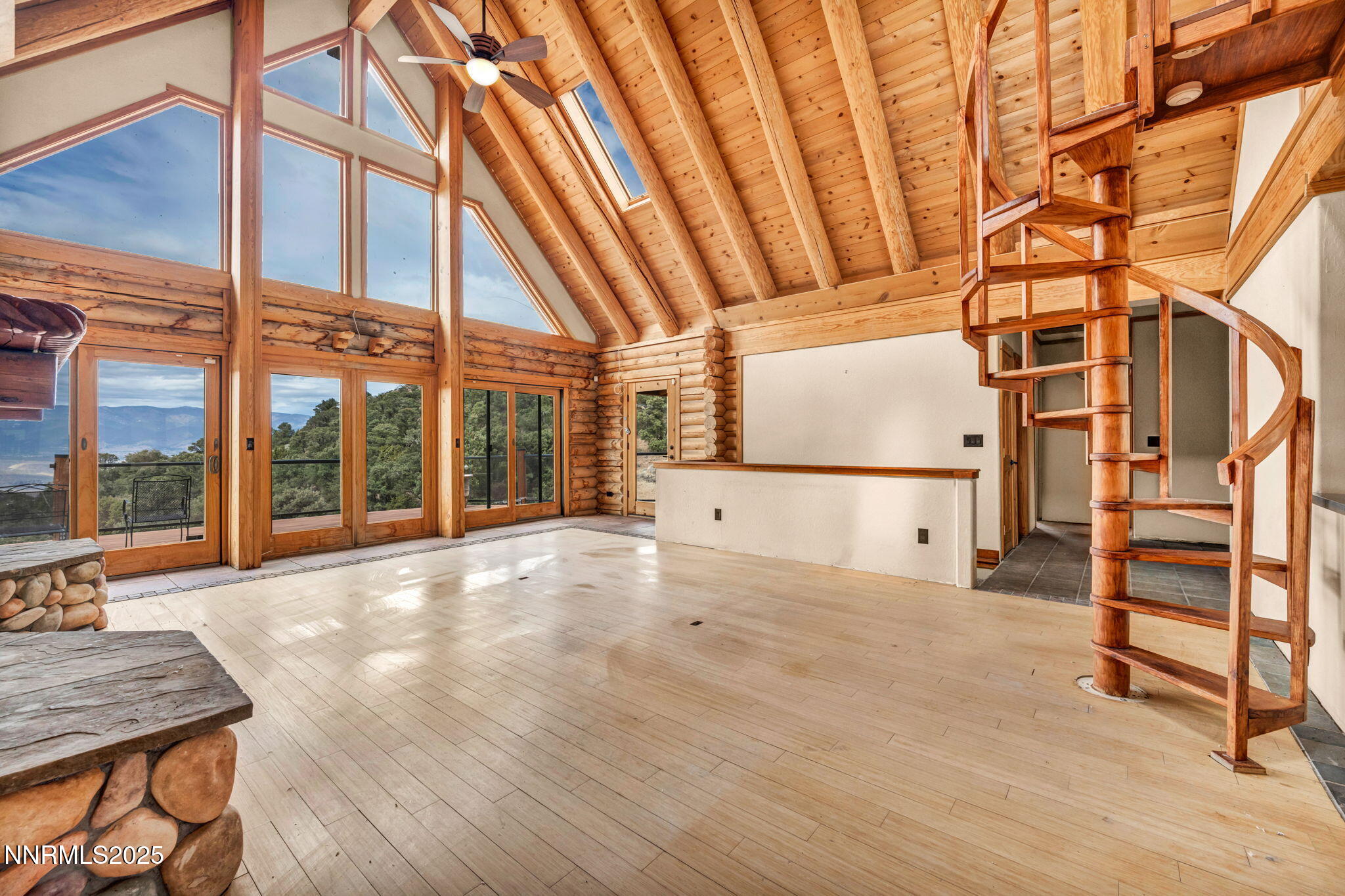 1300 Yellow Jacket Road Property Photo 19