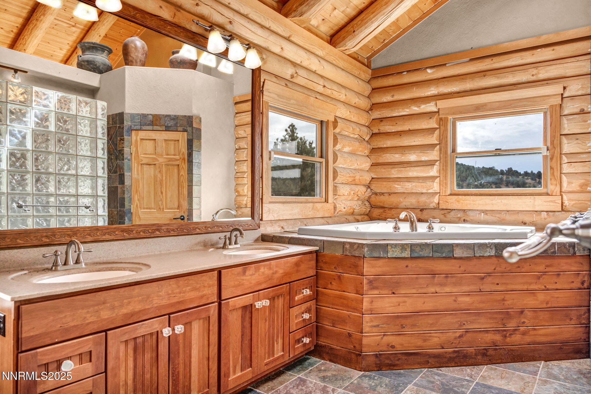 1300 Yellow Jacket Road Property Photo 33