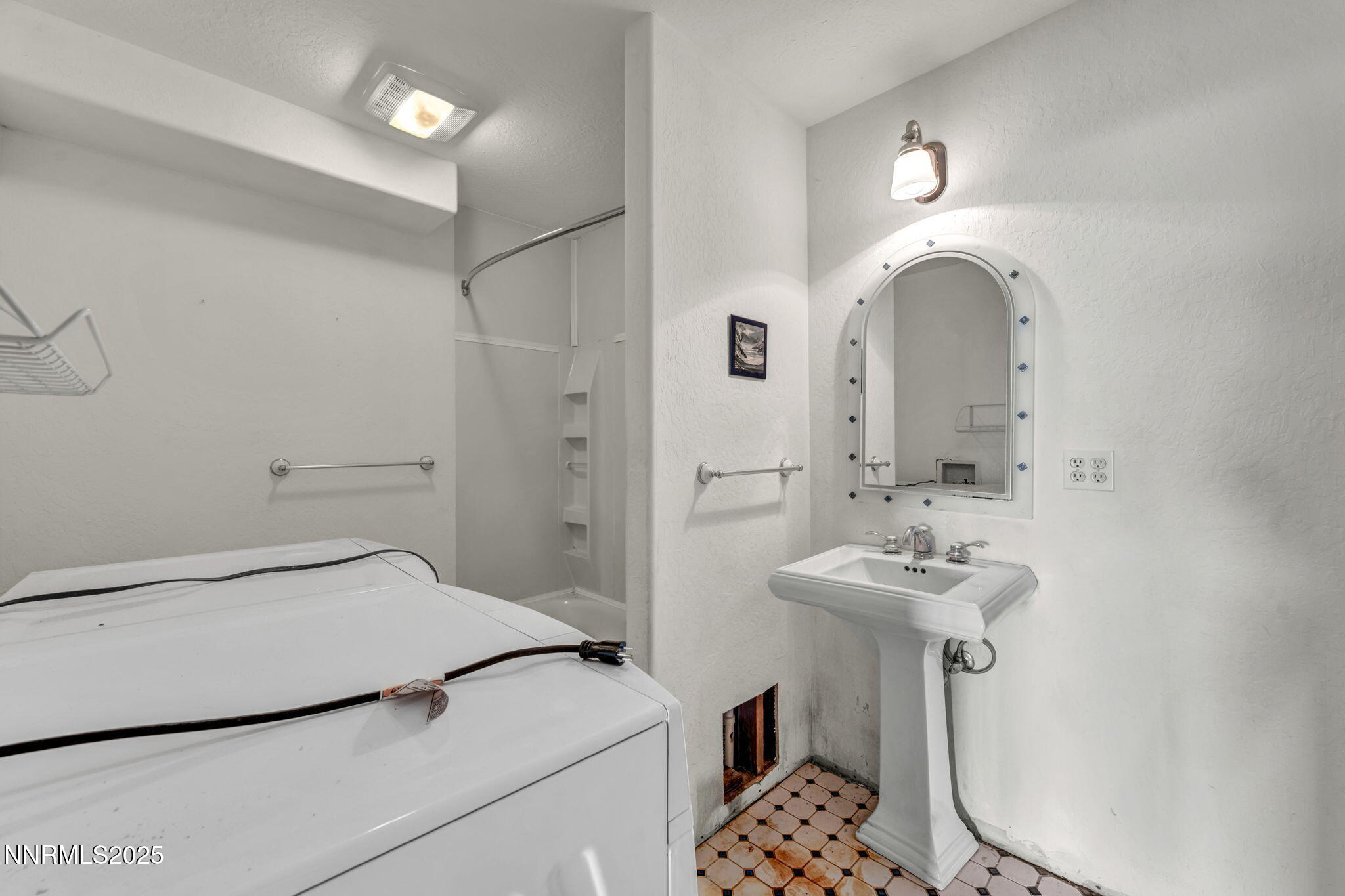 1300 Yellow Jacket Road Property Photo 46