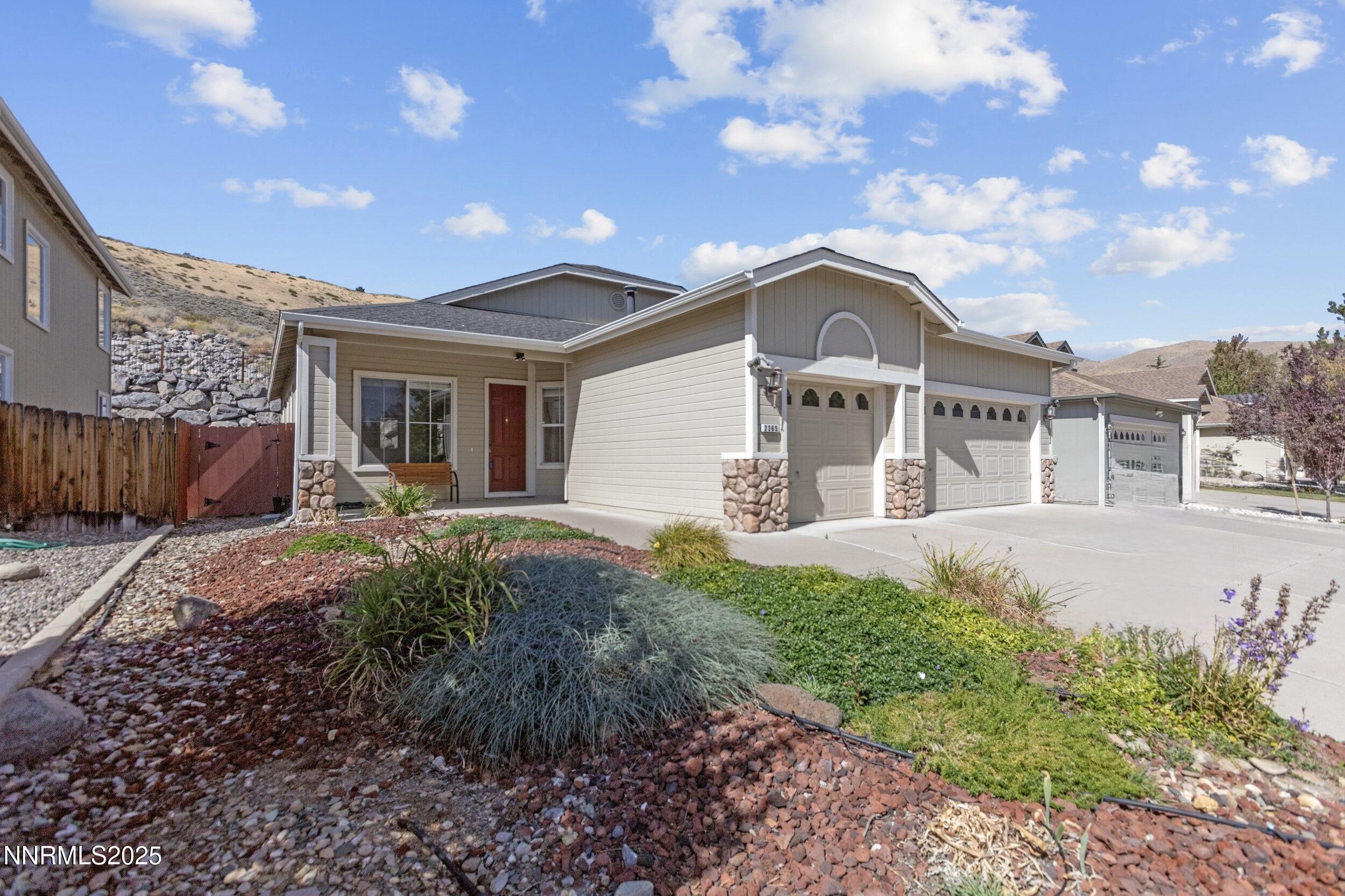 2365 Red Maple Court Property Photo 1