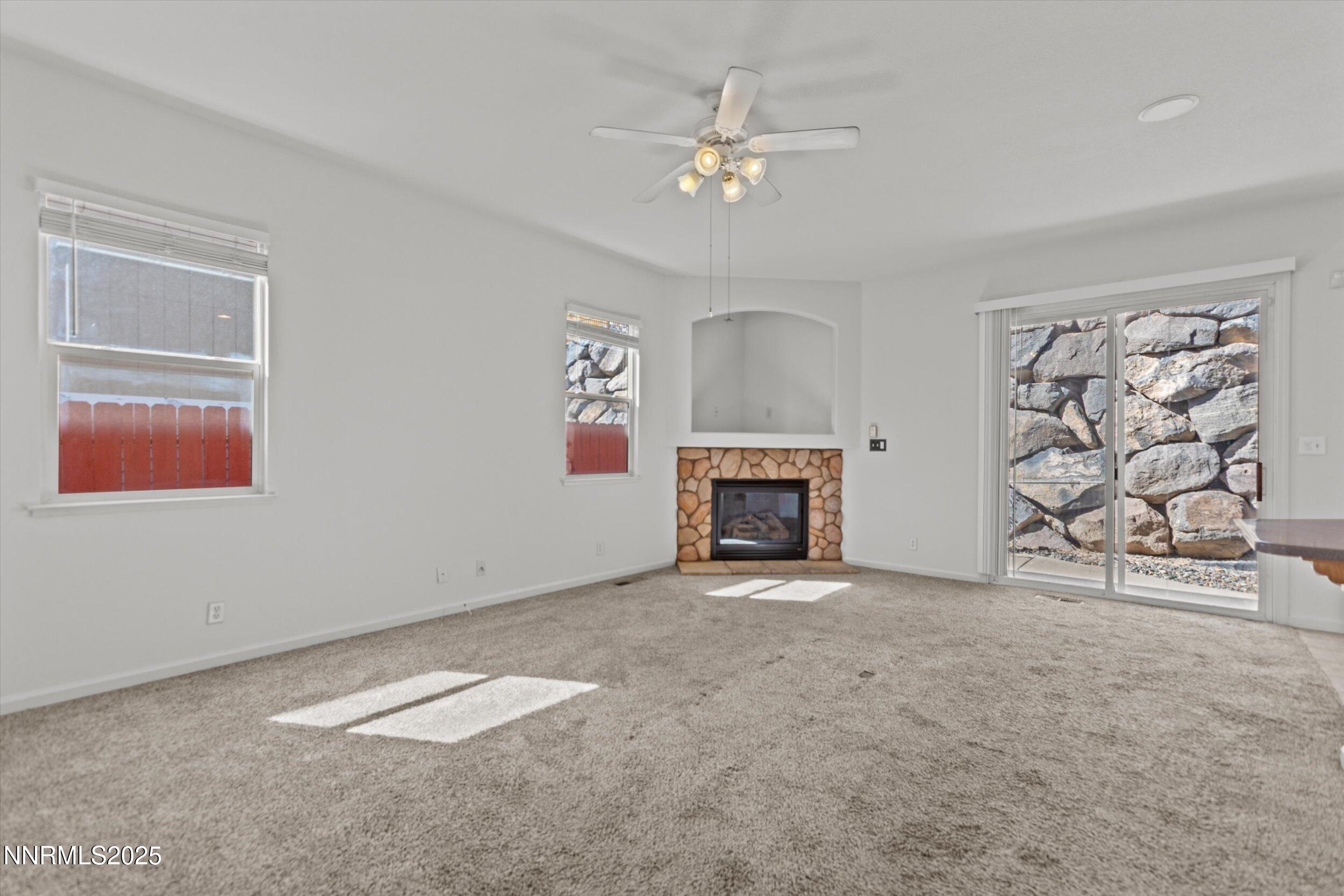 2365 Red Maple Court Property Photo 13