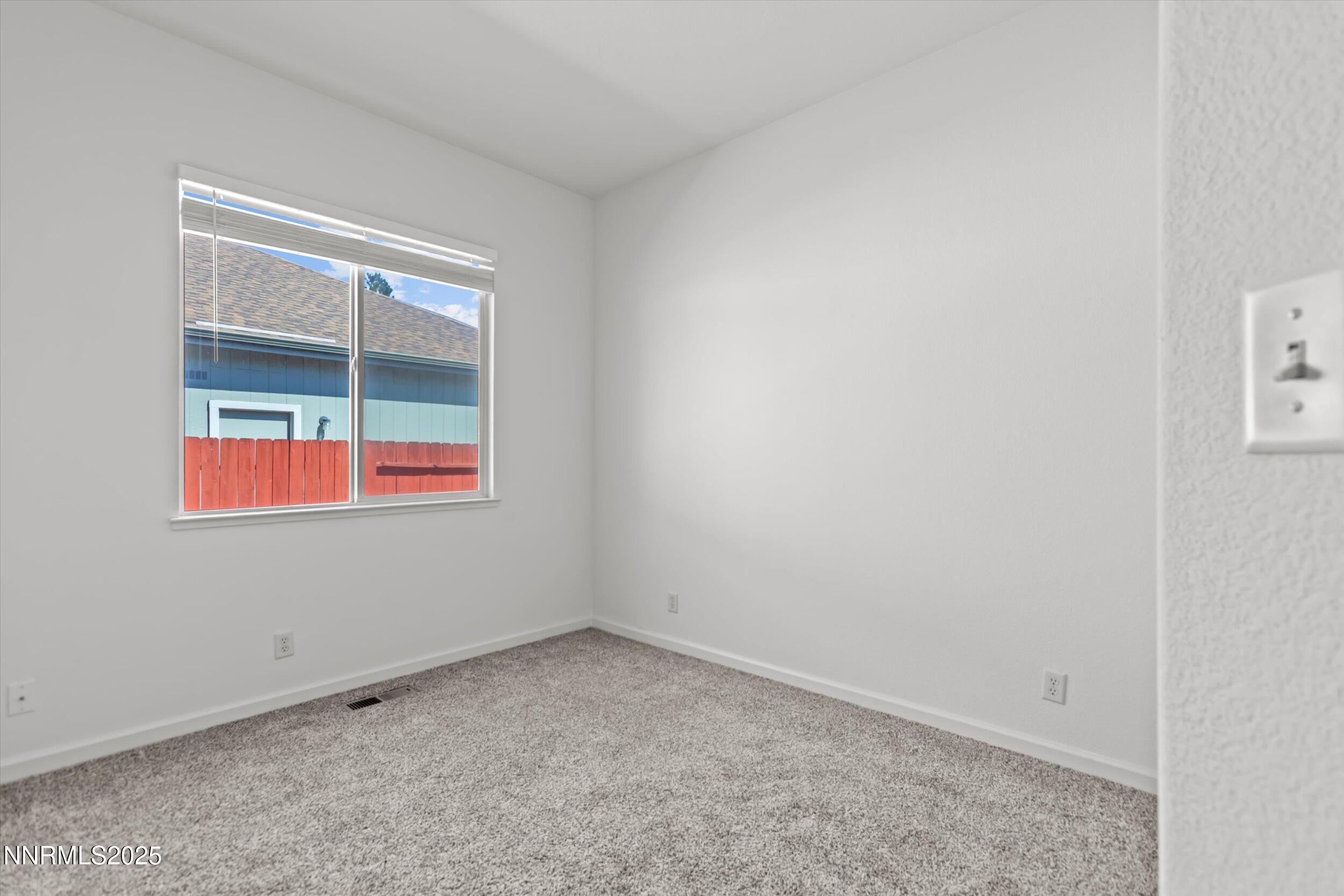 2365 Red Maple Court Property Photo 28