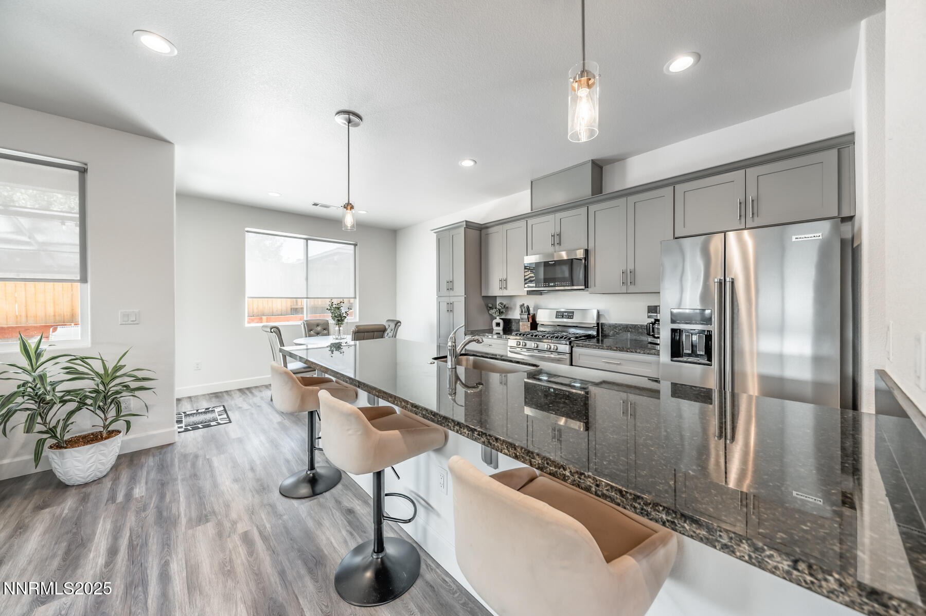 785 Garnet Way Property Photo 11