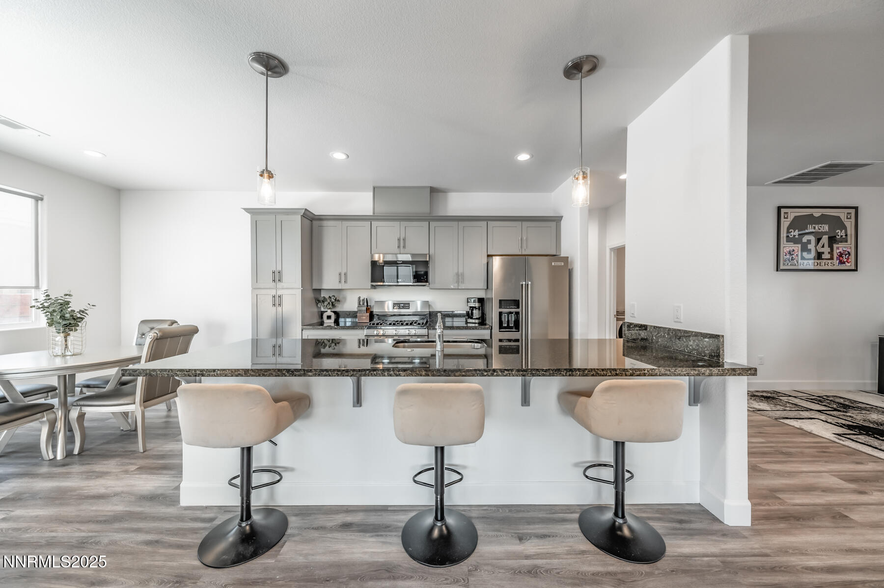 785 Garnet Way Property Photo 12