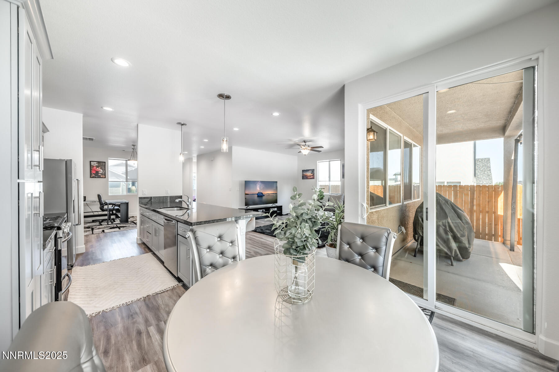 785 Garnet Way Property Photo 13