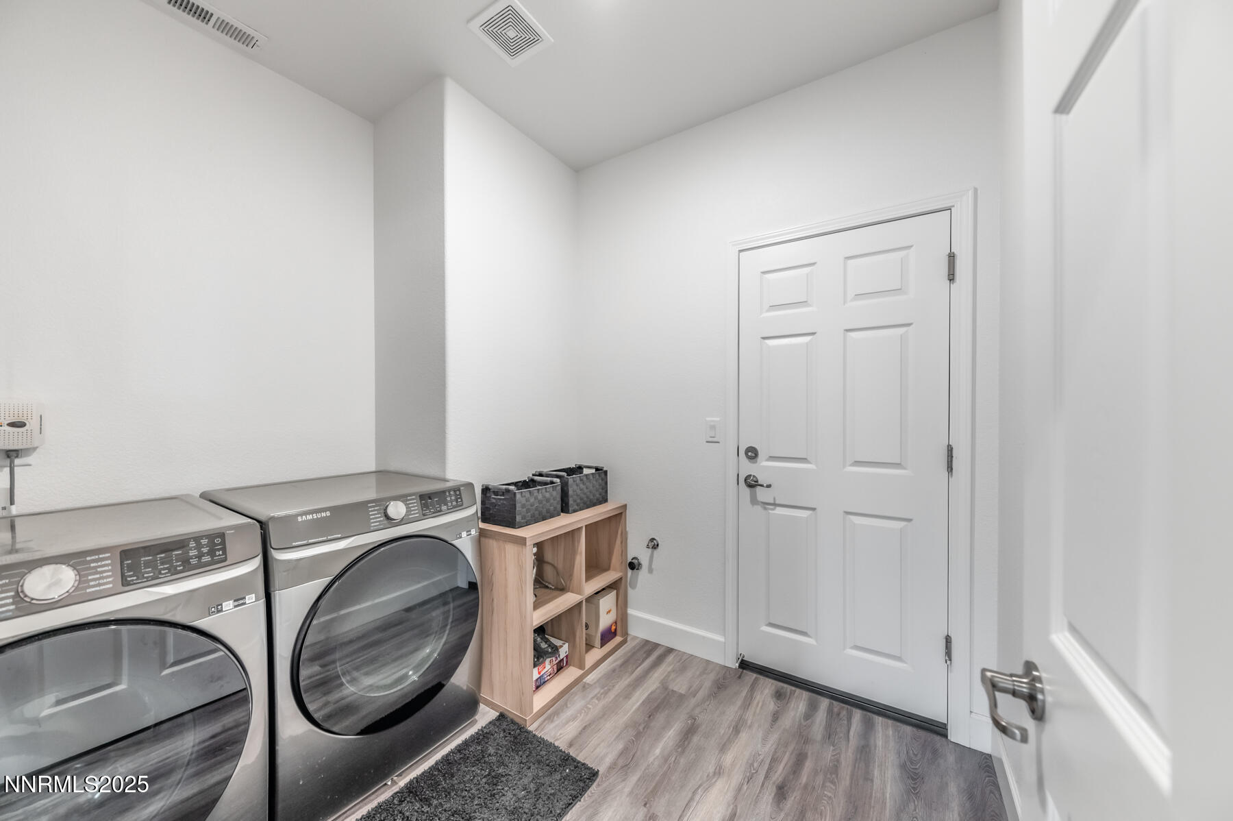 785 Garnet Way Property Photo 25