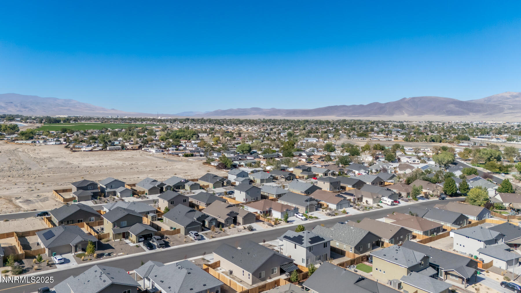 785 Garnet Way Property Photo 32