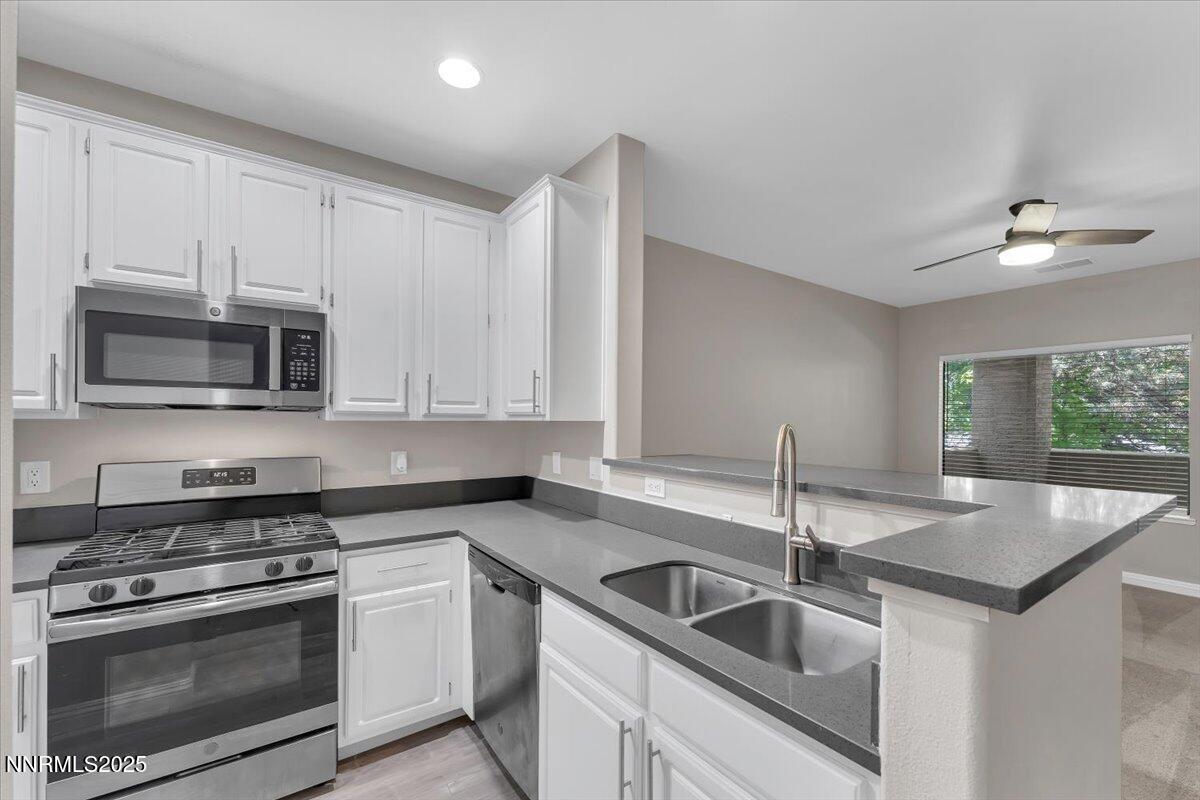 900 South Meadows Parkway Property Photo 8