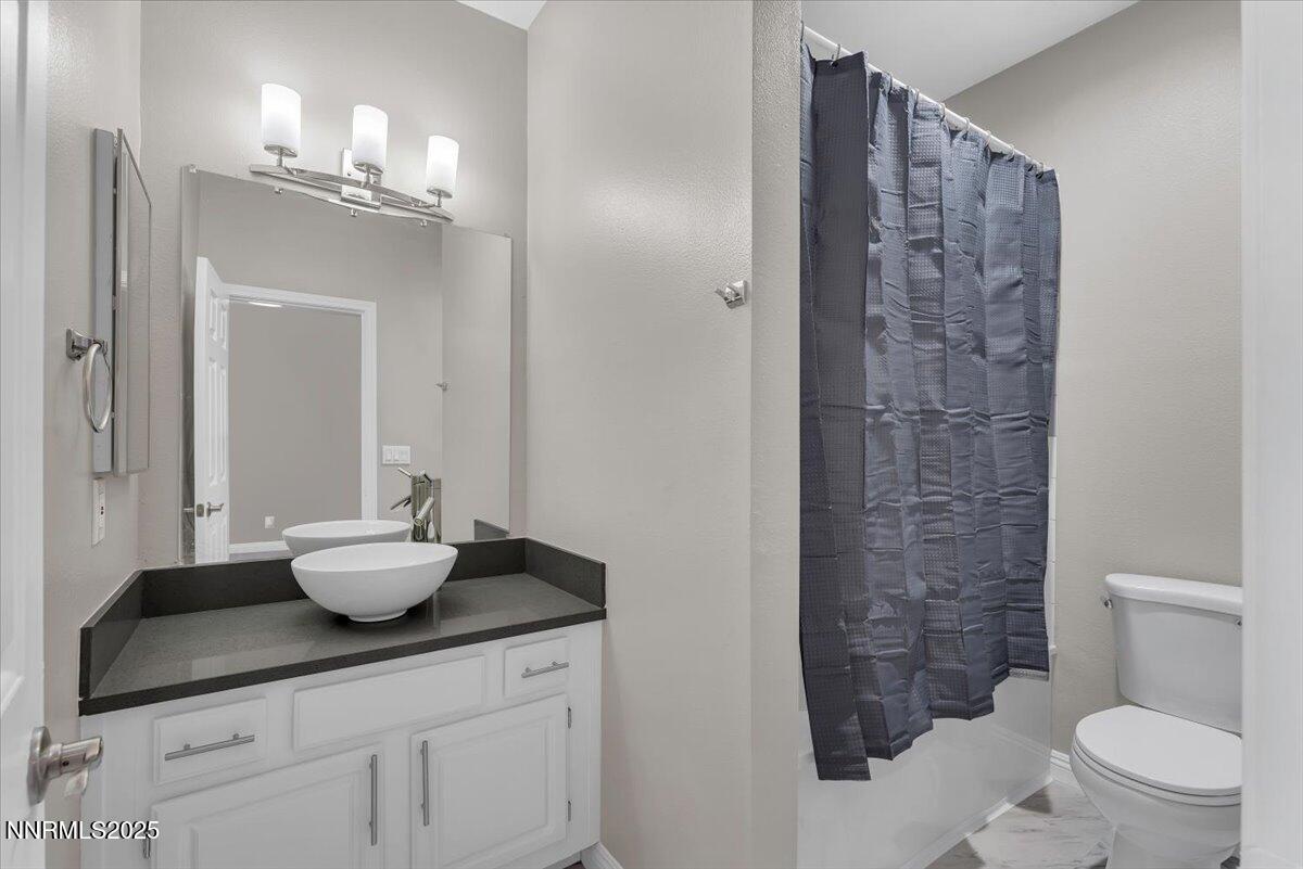 900 South Meadows Parkway Property Photo 12