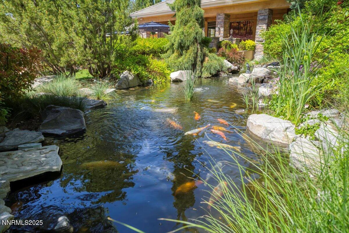 900 South Meadows Parkway Property Photo 27