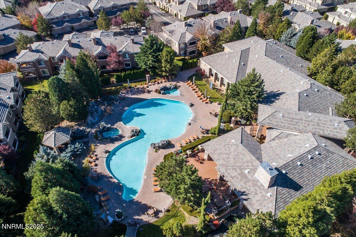 900 South Meadows Parkway Property Photo 44