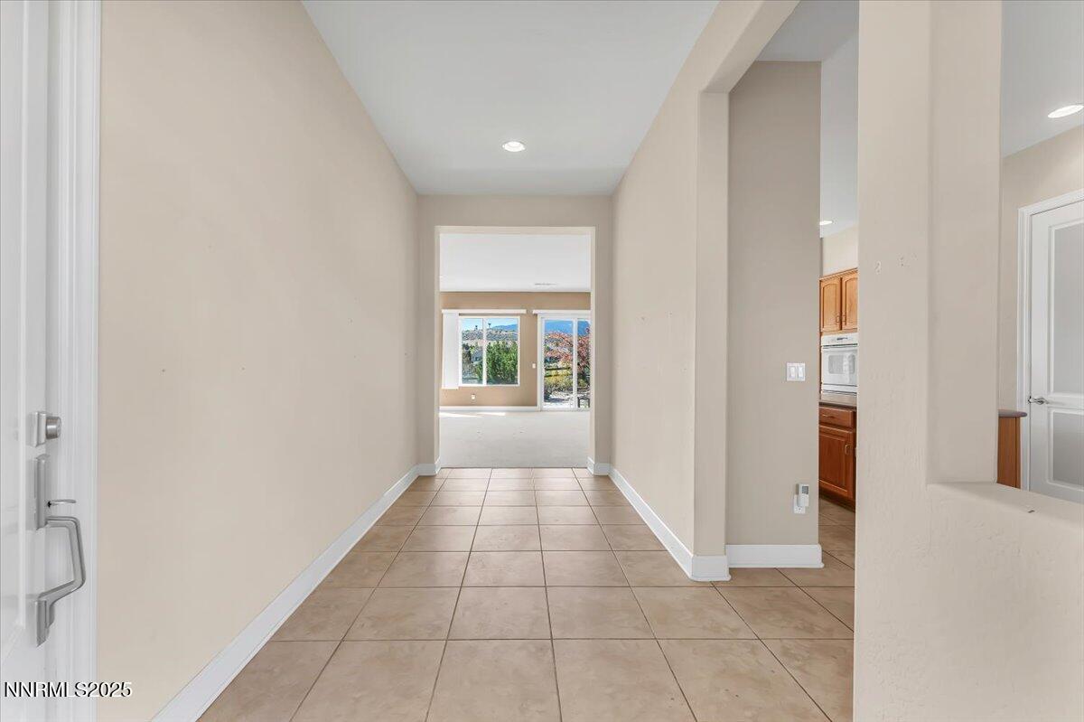 1405 Meridian Ranch Drive Property Photo 4