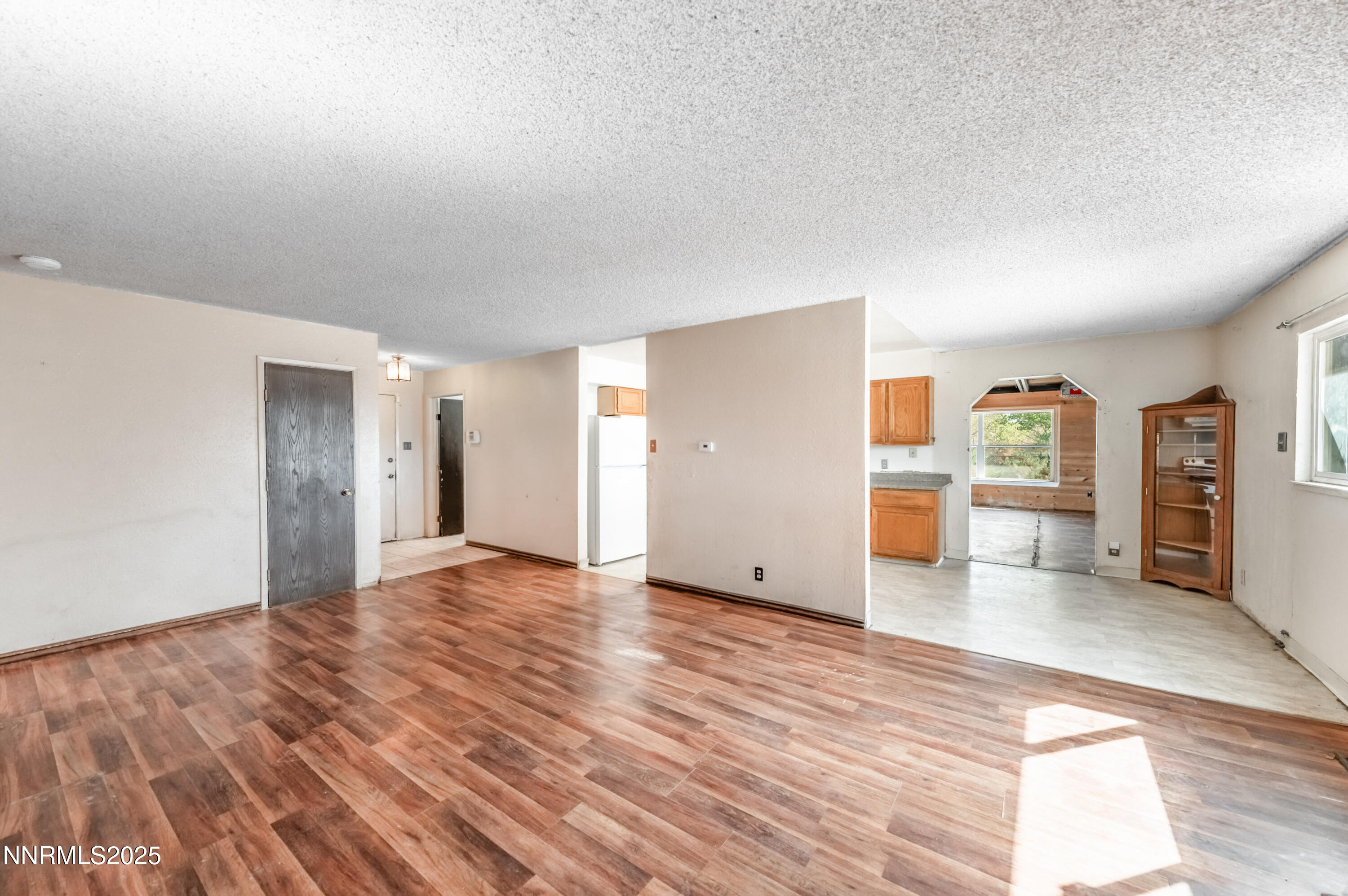 11890 Chesapeake Drive Property Photo 4