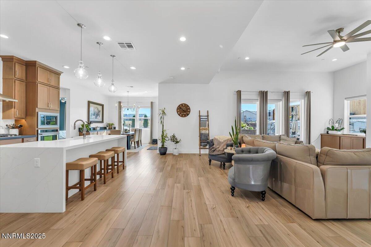 3252 Amaretto Way Property Photo 9