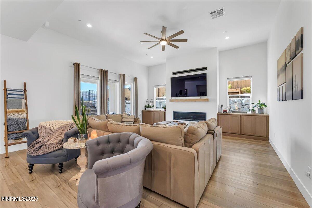 3252 Amaretto Way Property Photo 10