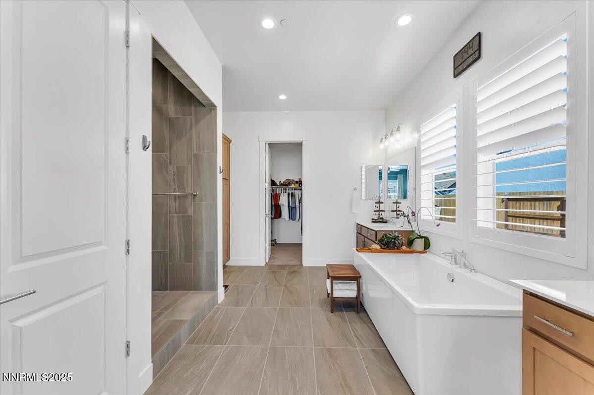 3252 Amaretto Way Property Photo 24