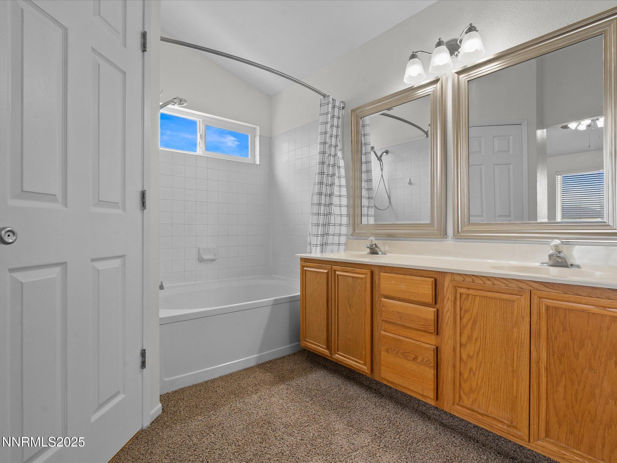 8031 Monterey Shores Drive Property Photo 28