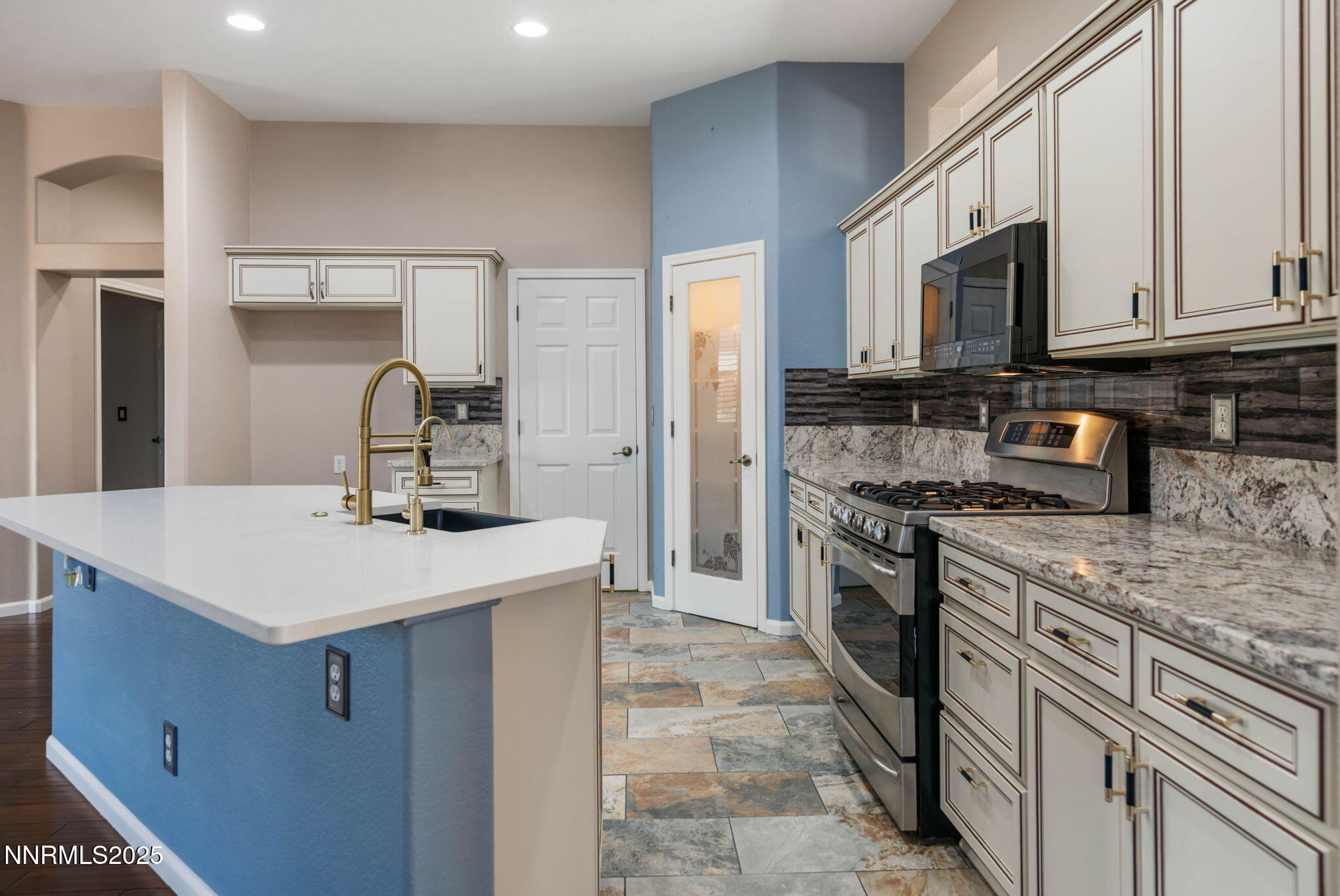 1498 Riverpark Parkway Property Photo 21