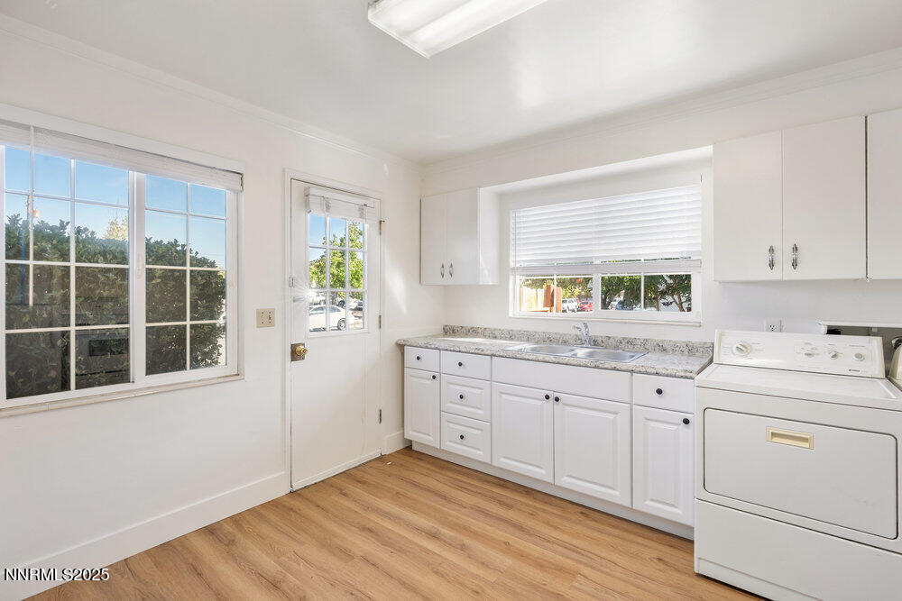 80 Locust Street Property Photo 11