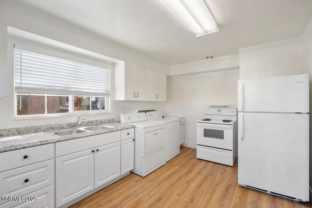 80 Locust Street Property Photo 12