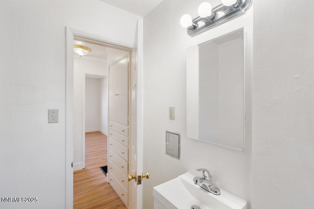 80 Locust Street Property Photo 18