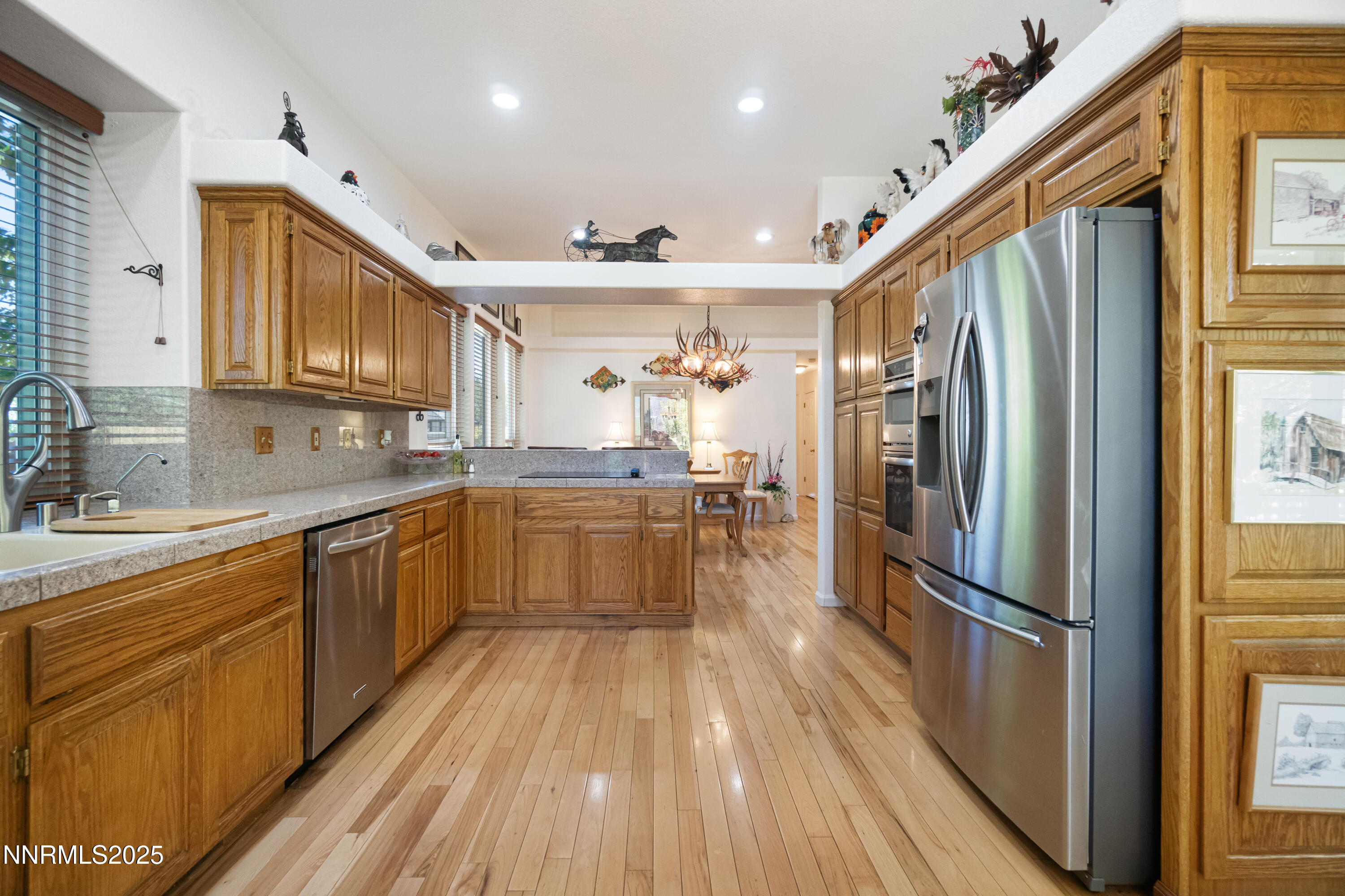 1216 Pleasantview Drive Property Photo 11