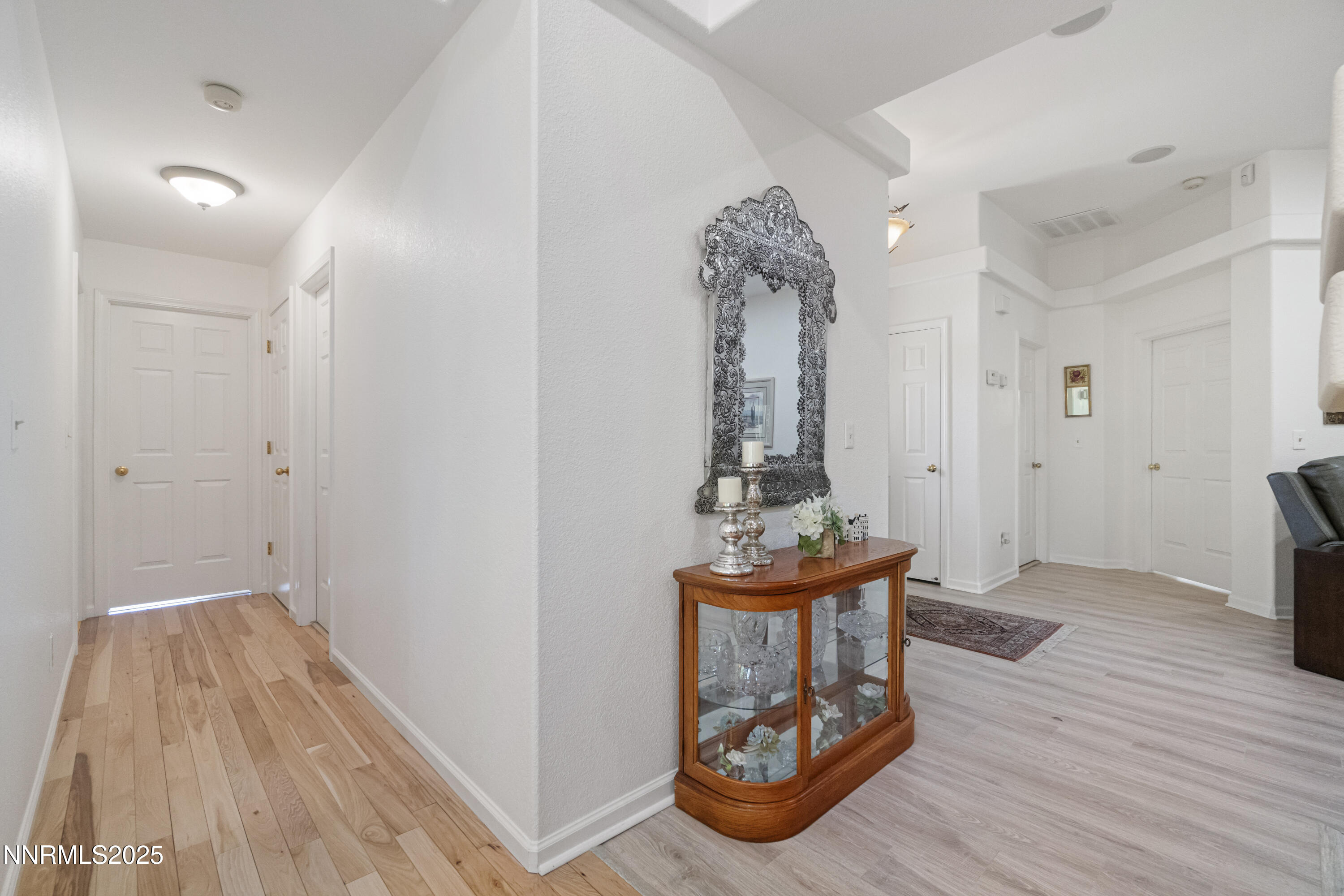 1216 Pleasantview Drive Property Photo 16