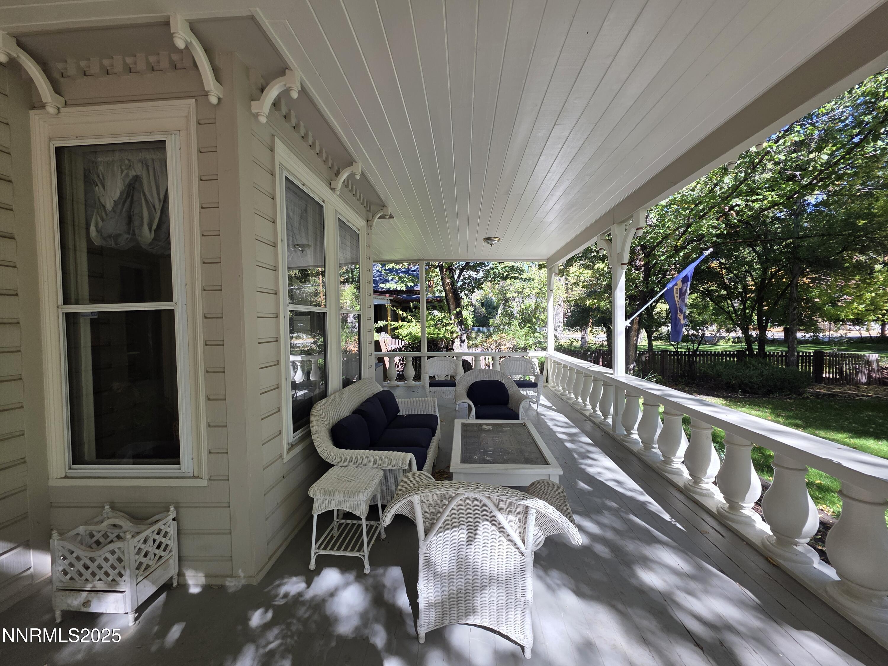 310 Mountain Street Property Photo 6