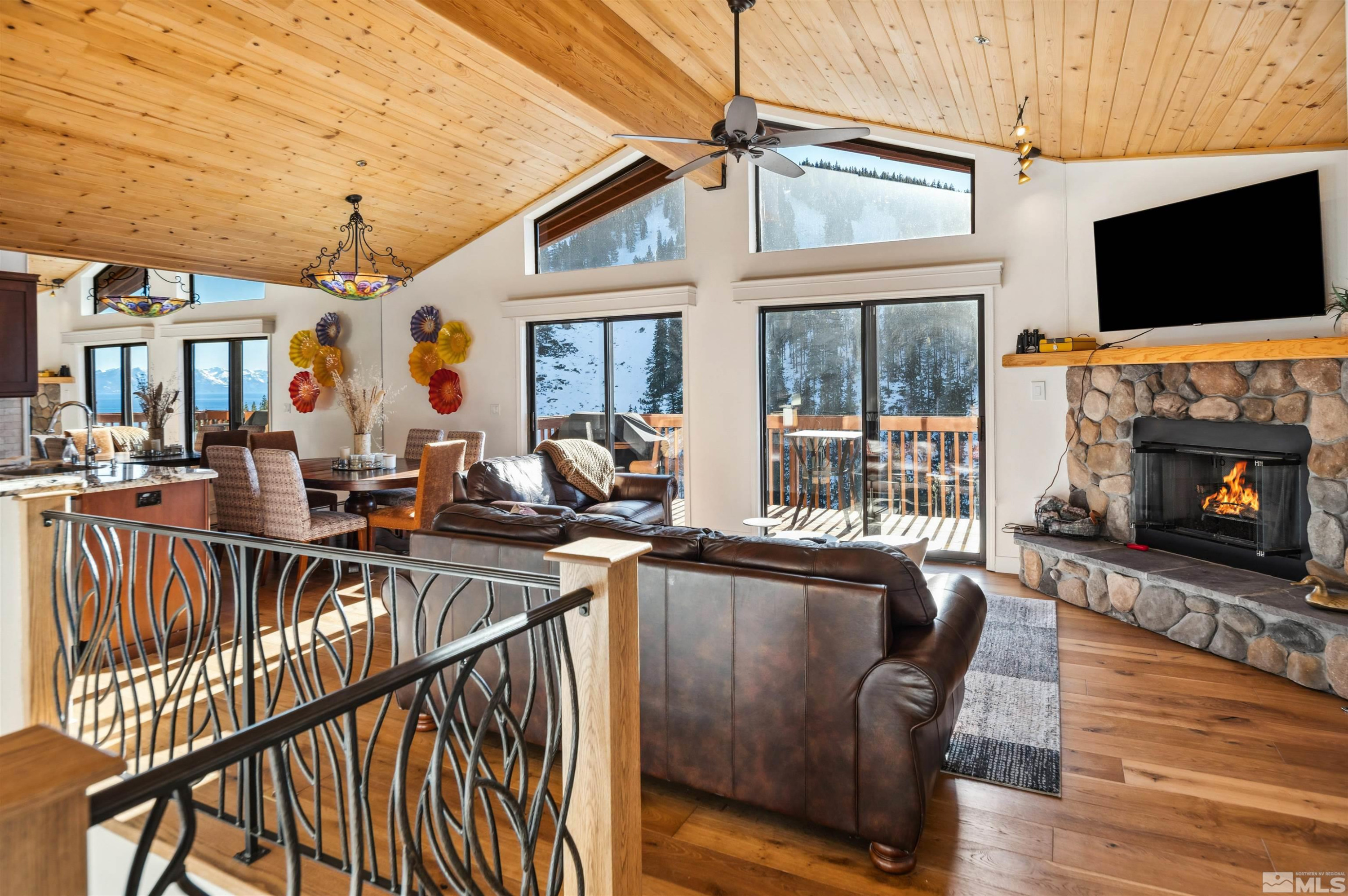 400 Fairview Boulevard Property Photo 1