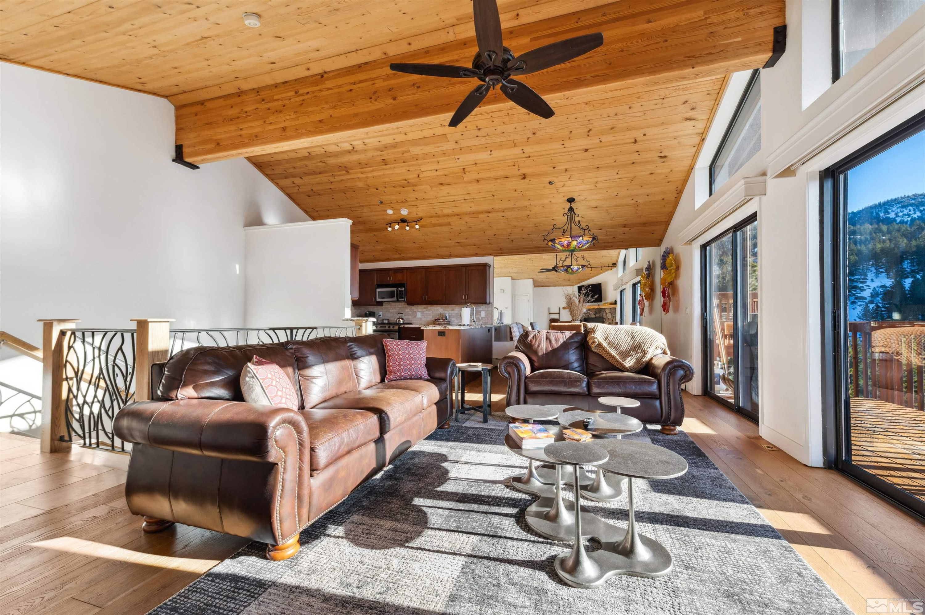 400 Fairview Boulevard Property Photo 7