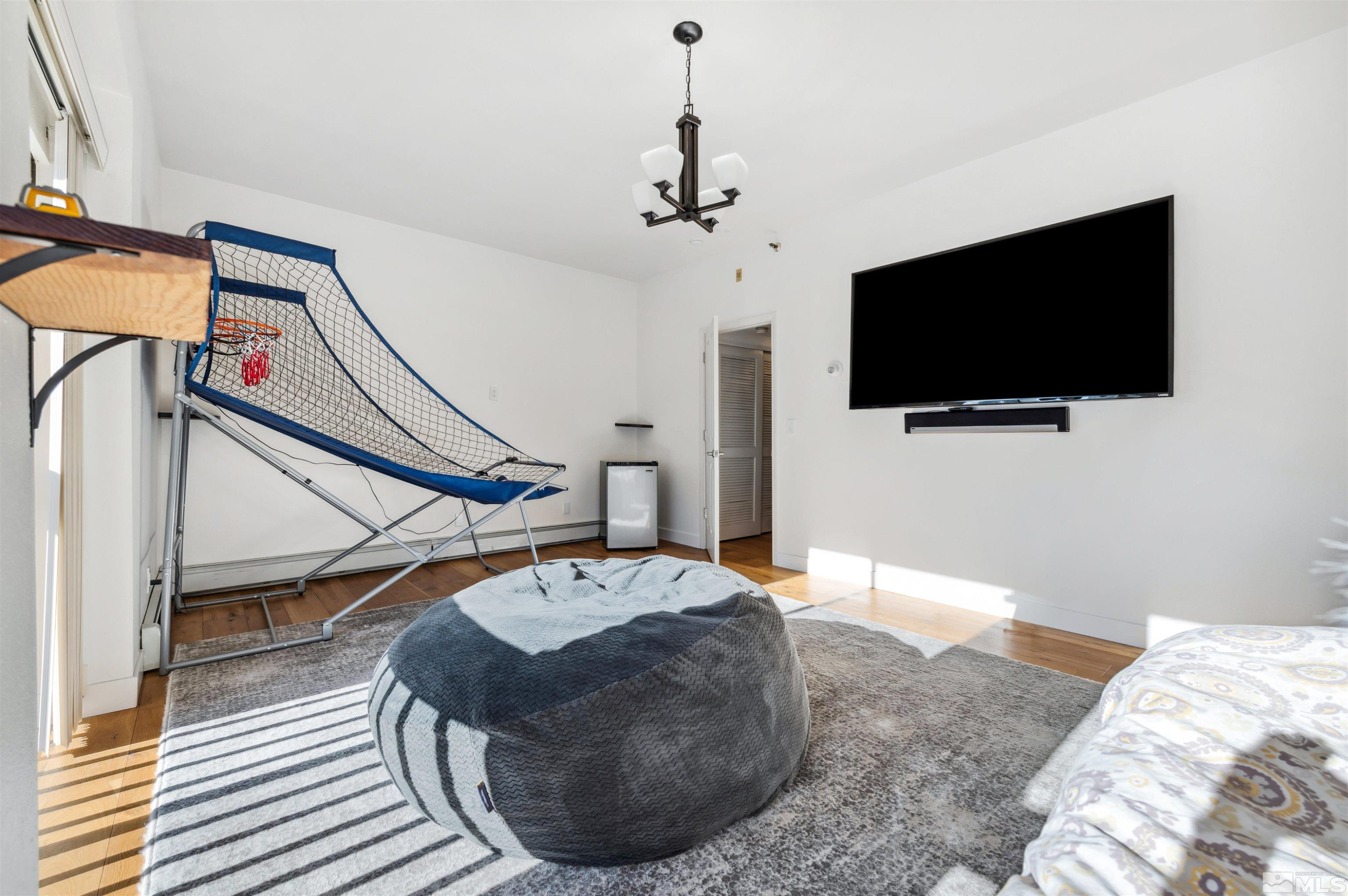 400 Fairview Boulevard Property Photo 28